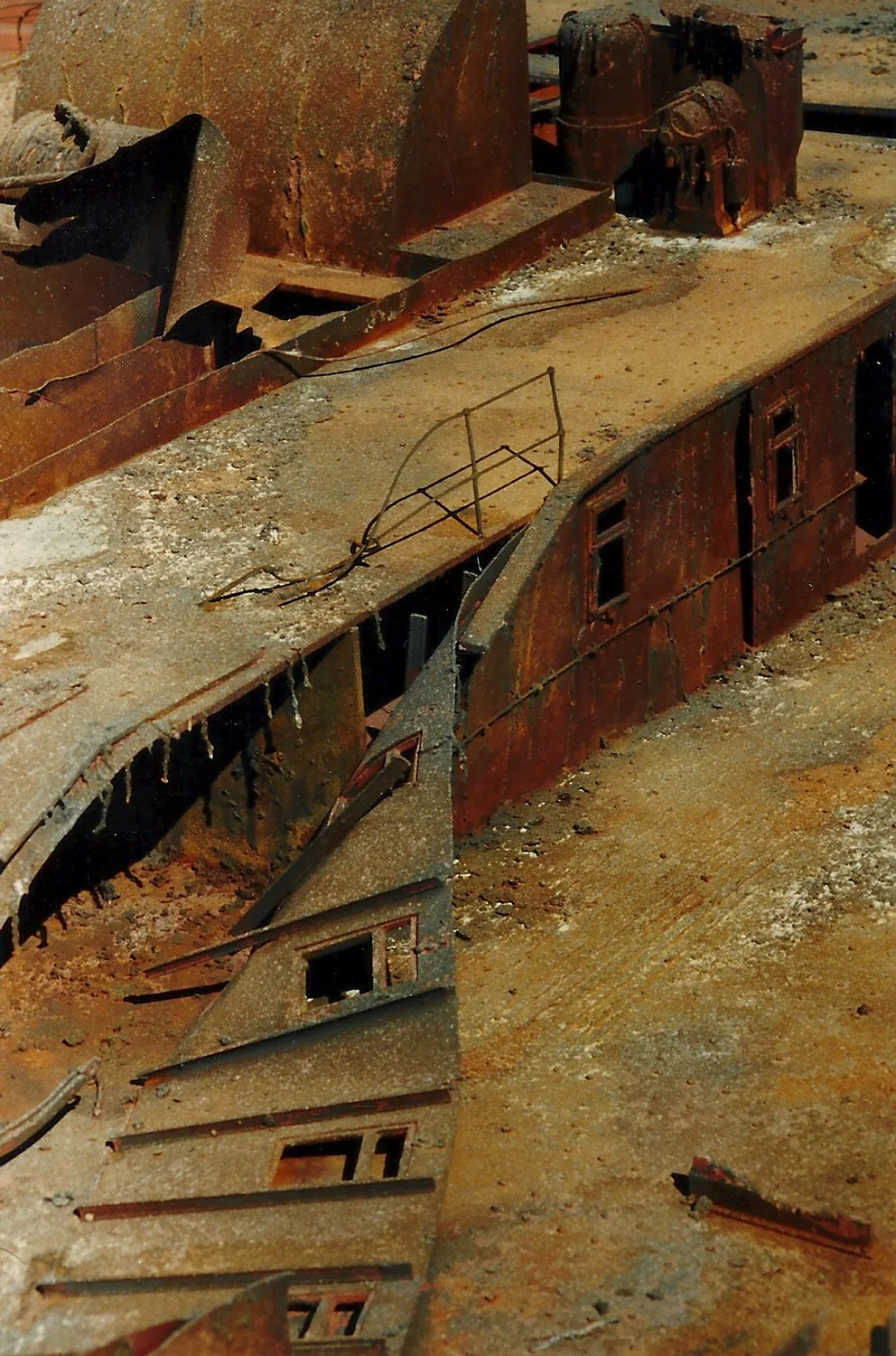 Titanic-detail-rail.jpg