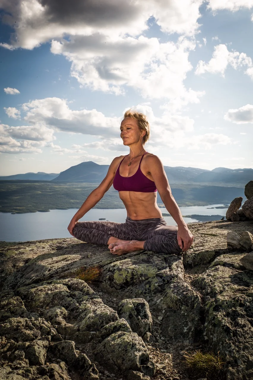Ashtanga yoga, Mindfulness and Buddhist Meditation Yoga Retreat with Ellen Johannesen