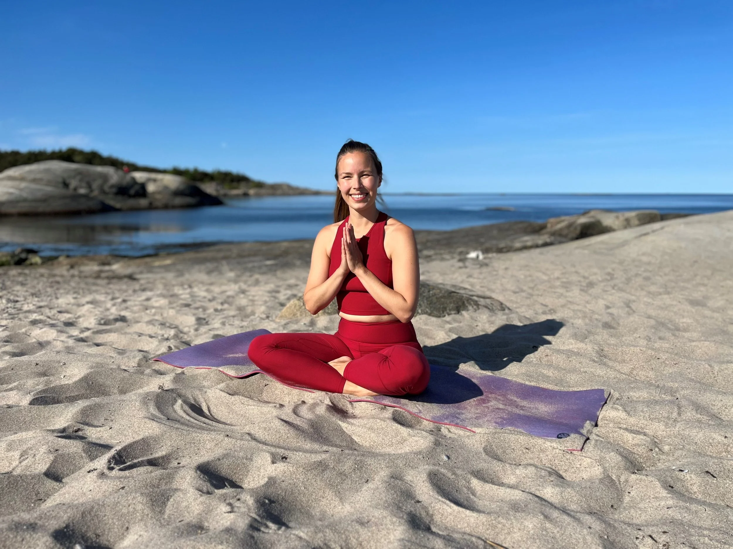 Introduksjon til Yoga med Linn og Joakim Svingen og konsert med Heidi Gjermundsen Broch