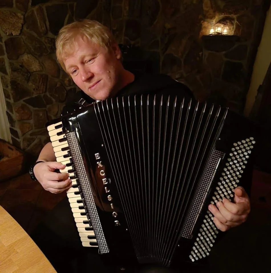 Morten Bollerud - Yoga og kirke, en skummel kombinasjon?