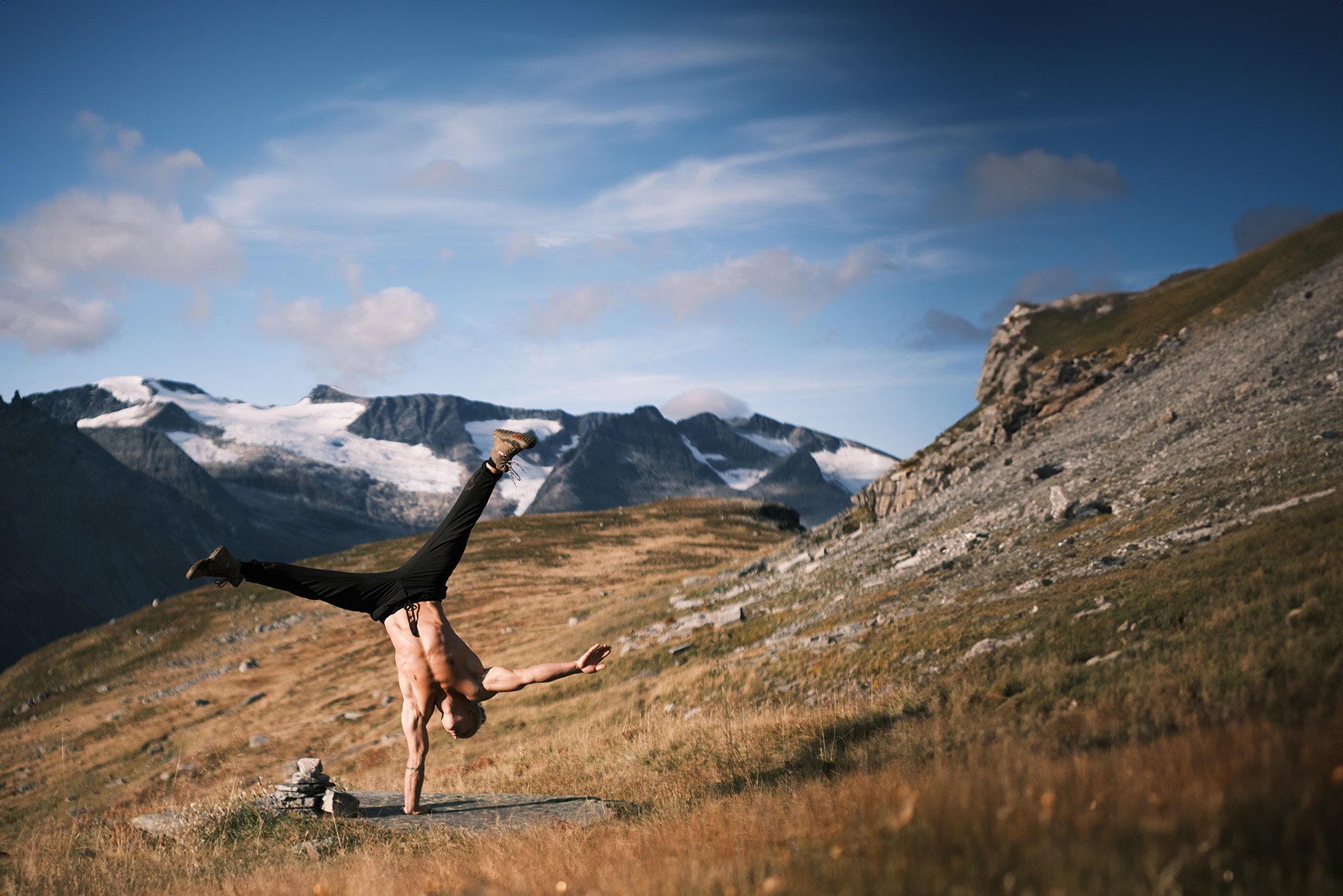 Handstand Intermediate &amp; Advanced with Sondre Berg