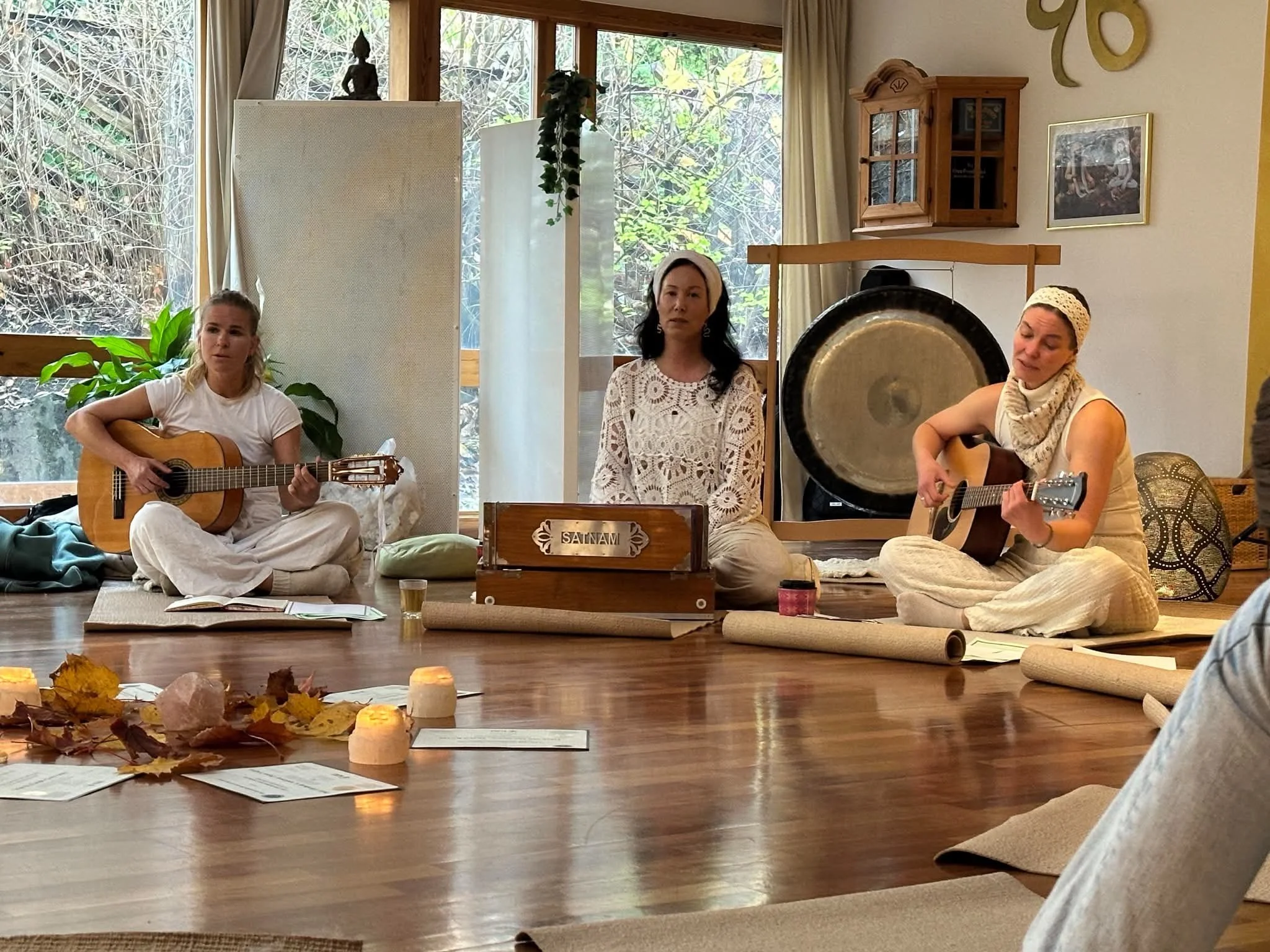 Kundaliniyoga Retreat:  Yoga for the Heart and Music for the Soul - with Daisy E.S Andersen &amp; Stine Karlsmoen Farish