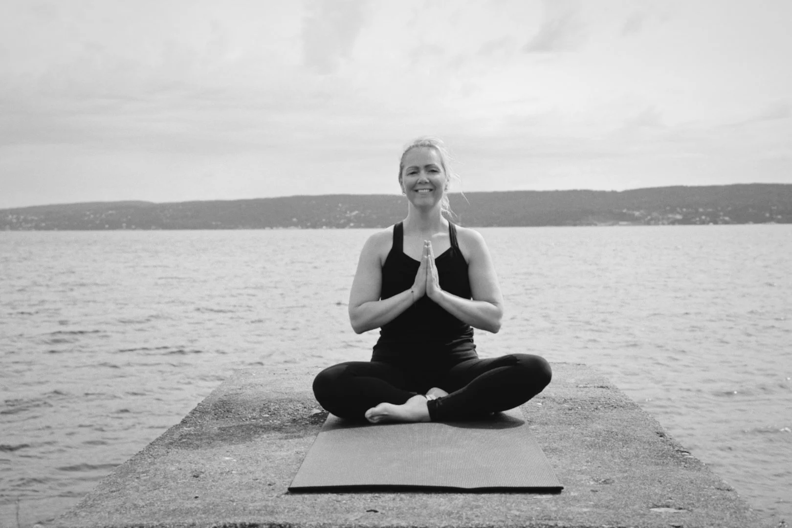 SiljeYoga-45.JPG