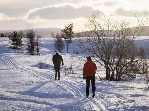 Forsidebilde+ski+og+yoga.webp