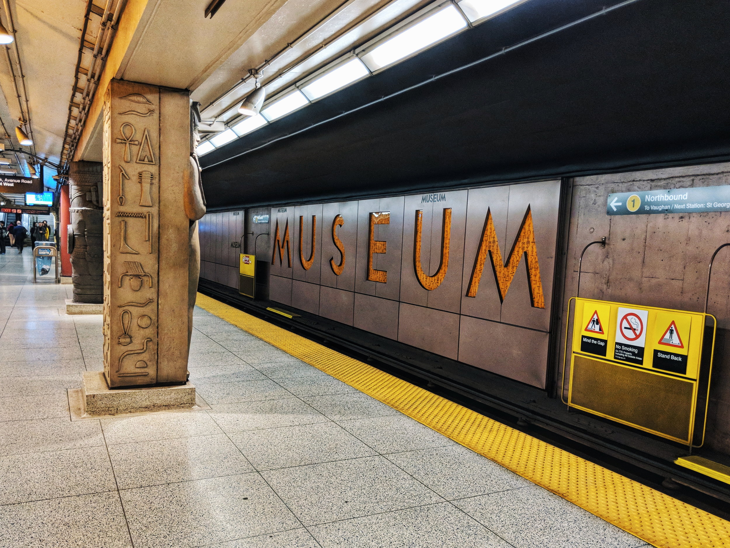 Such a cool subway station!