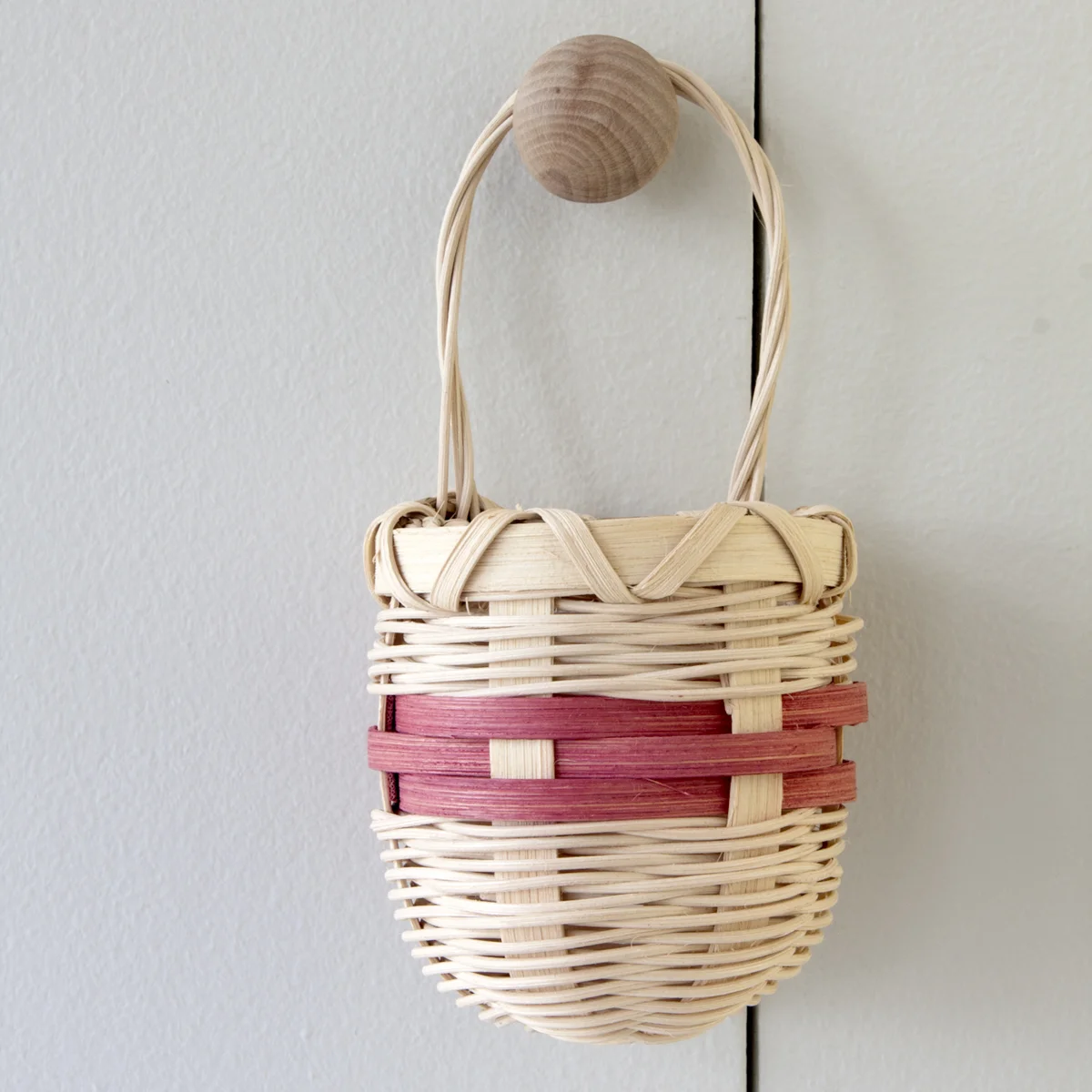 lucy basket_6842.jpg