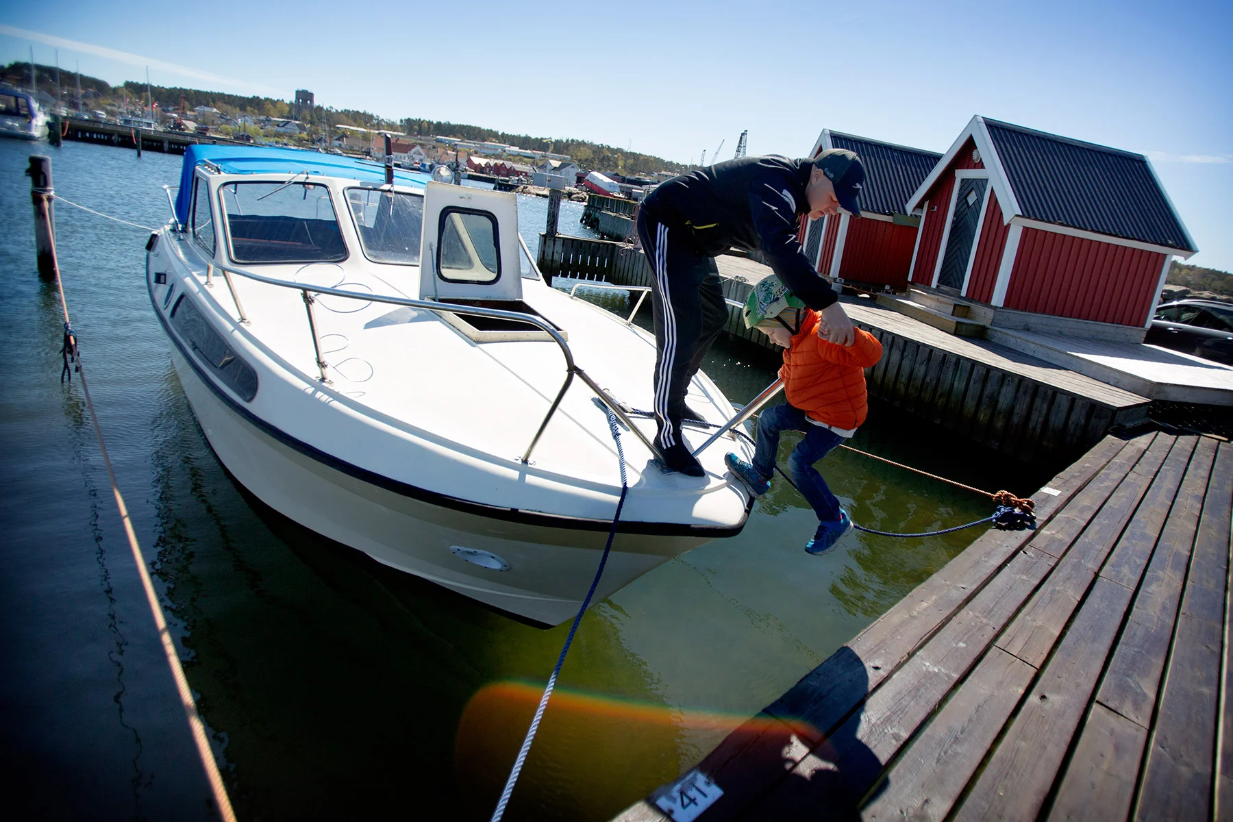 Båten är i sjön