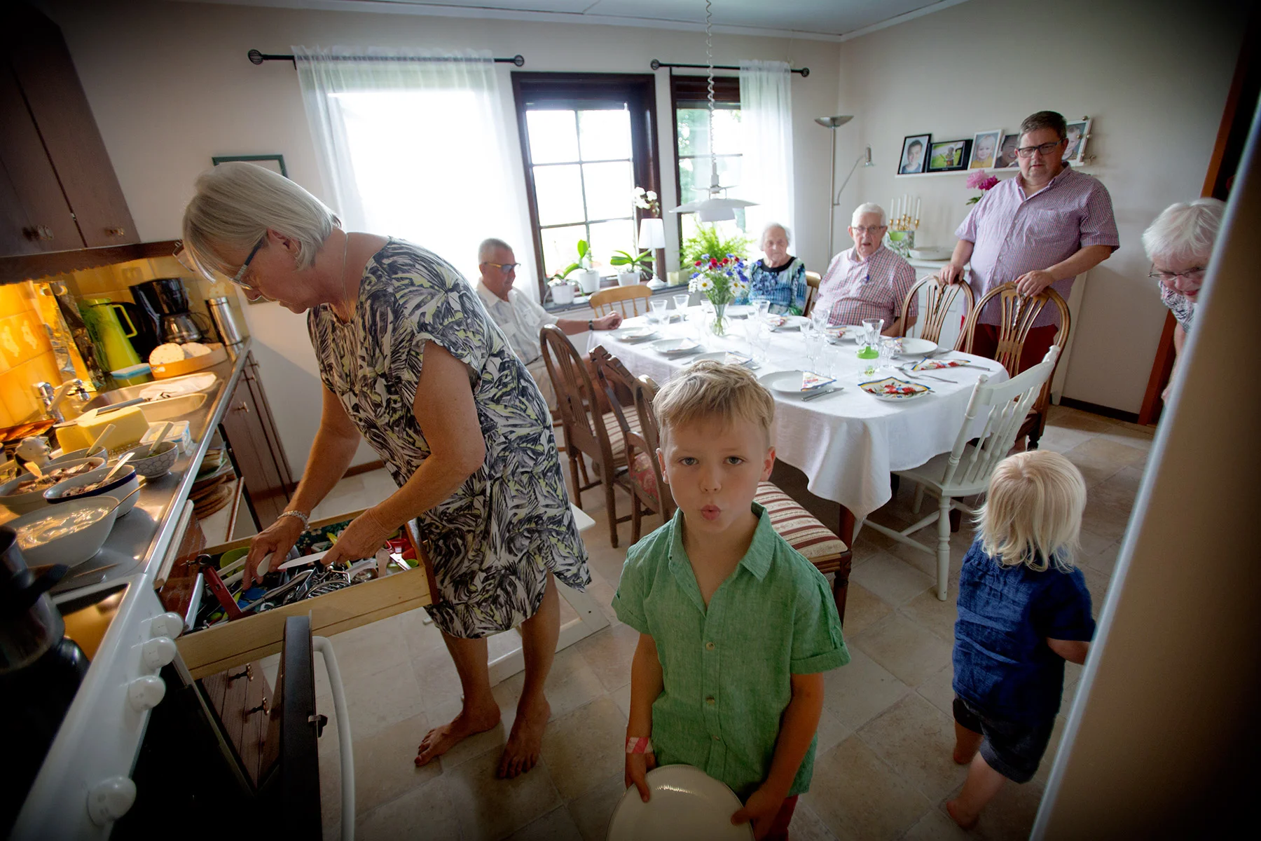 blogg-160624midsomambjorn9.jpg
