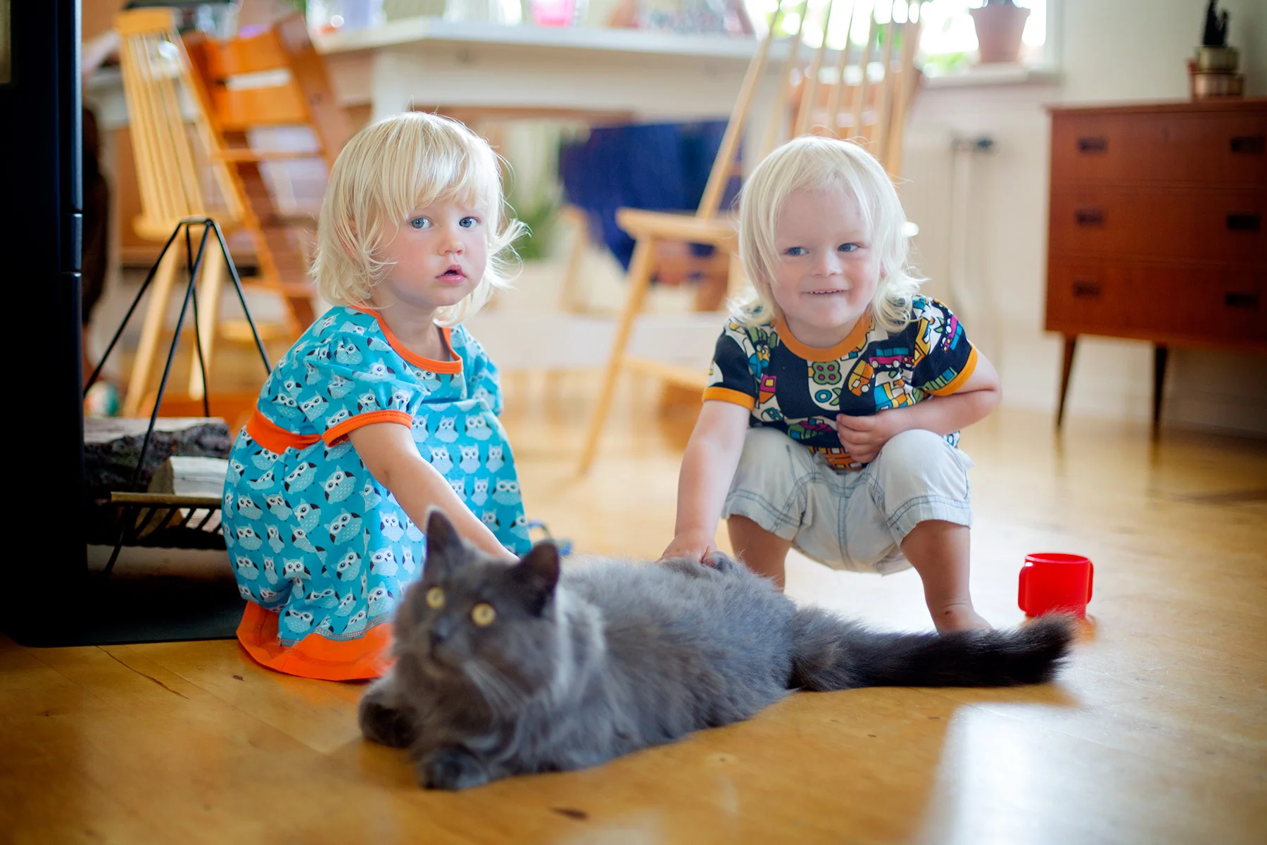 Fotboll i garaget, te inomhus