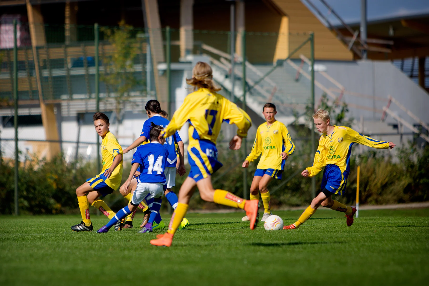 blogg-160821hugofotbollboljan1.jpg