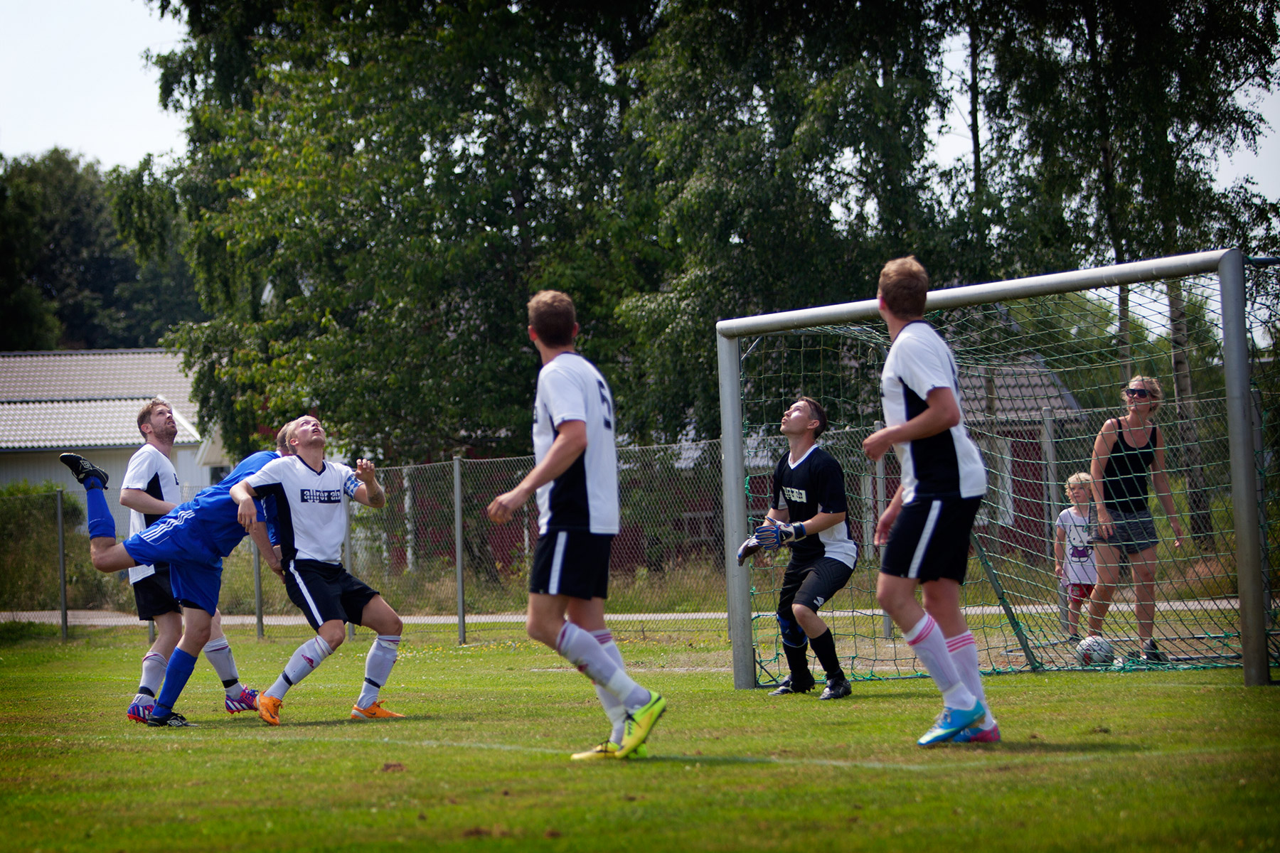 blogg-150704foretagsfotboll2.jpg