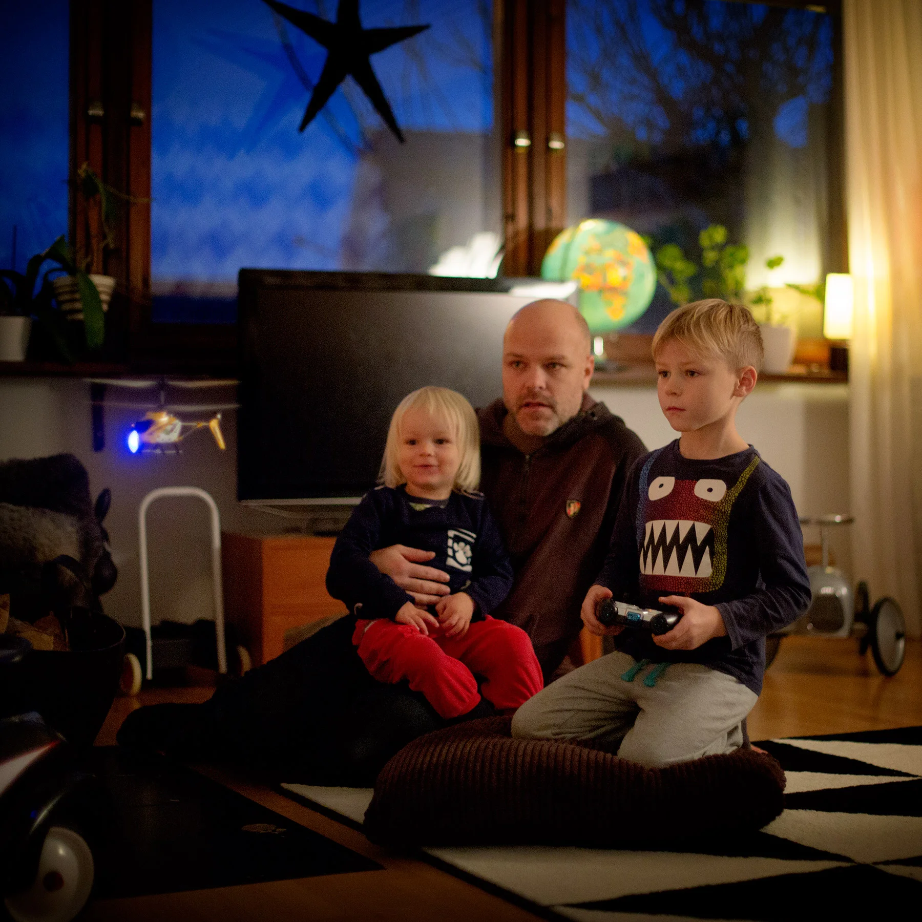 Elle jo förresten, man kan flyga helikopter.