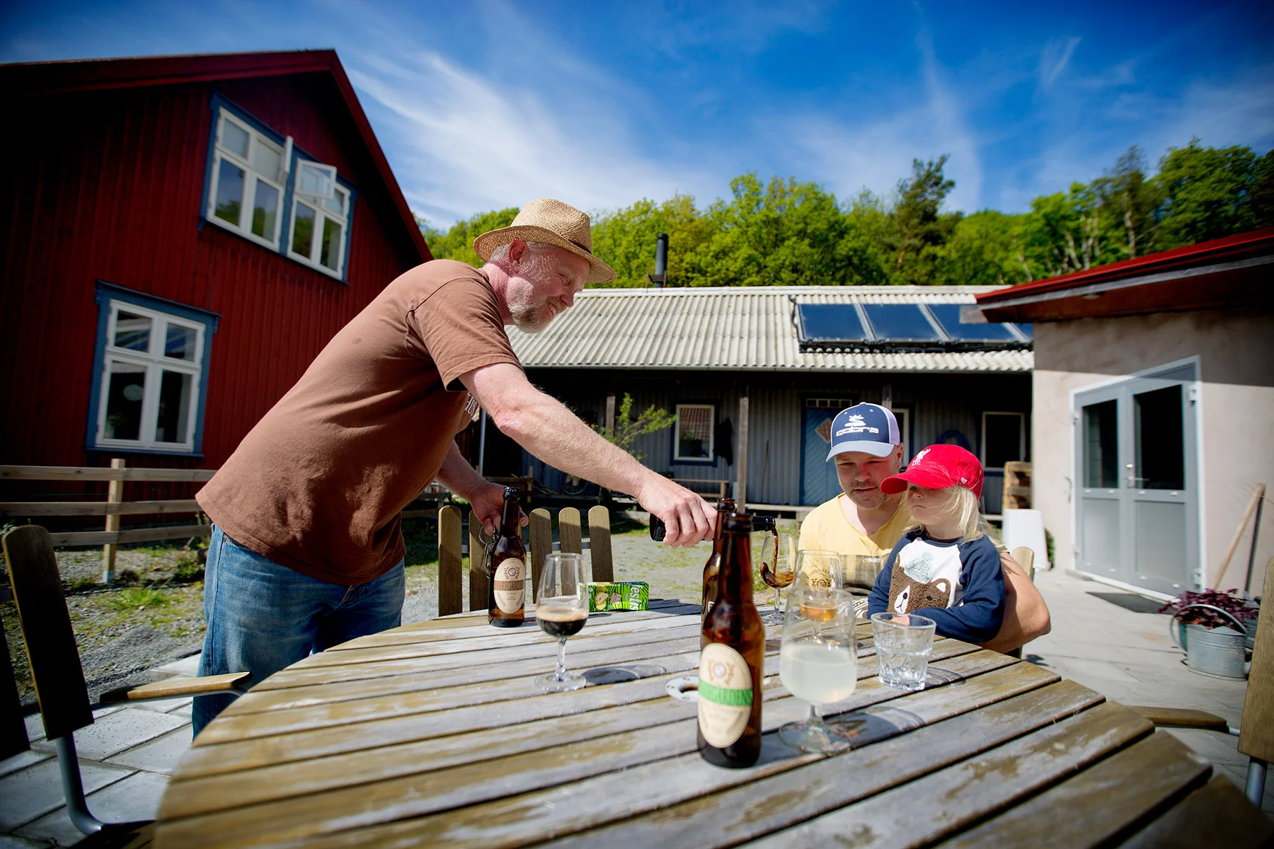 Fika på Byaregården
