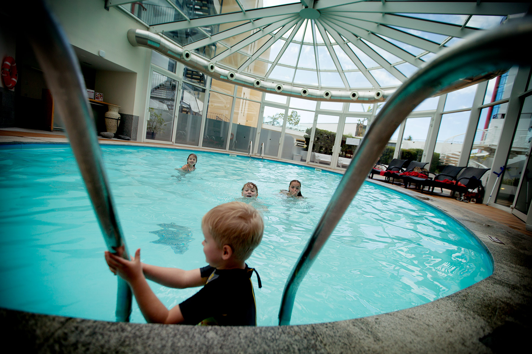 blogg-180216poolhang7.jpg