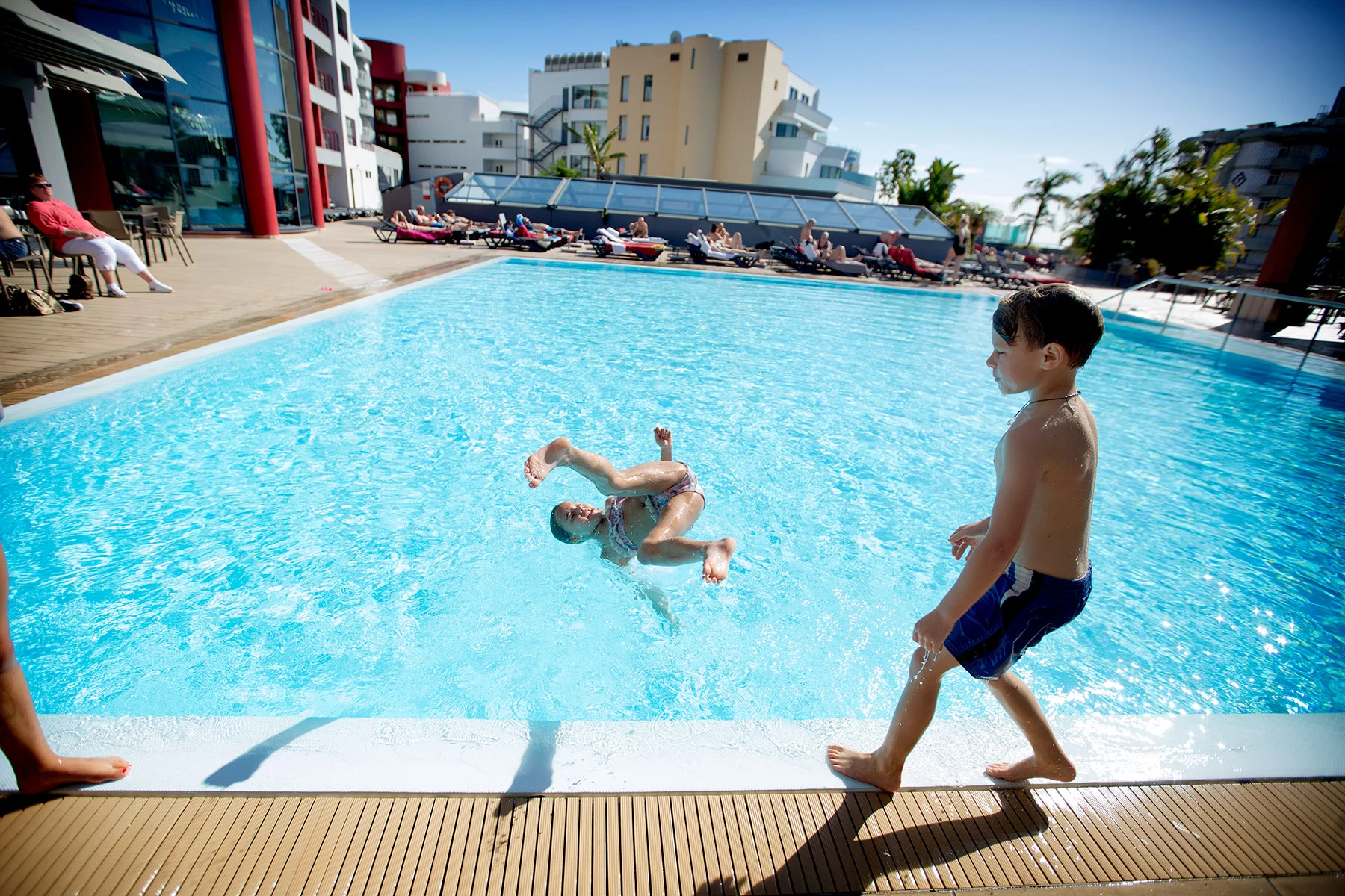 blogg-180216poolhang17.jpg