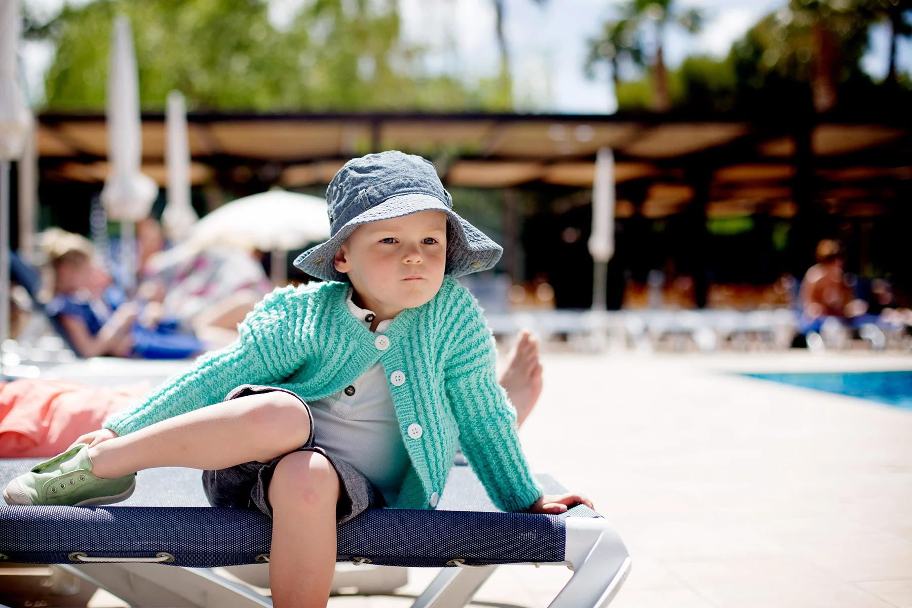 blogg-180429poolhang1.jpg