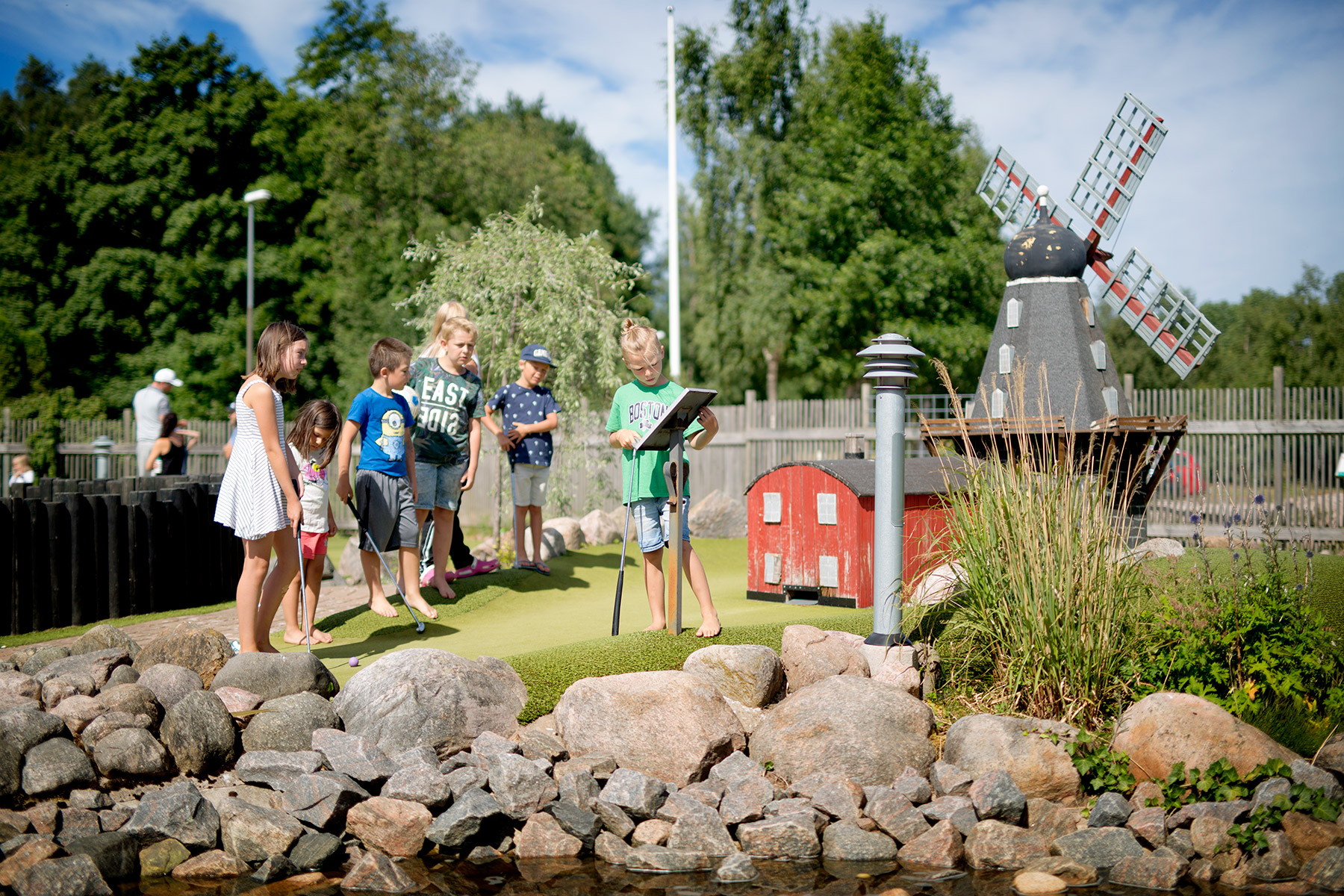 blogg-180629trampgolf5.jpg