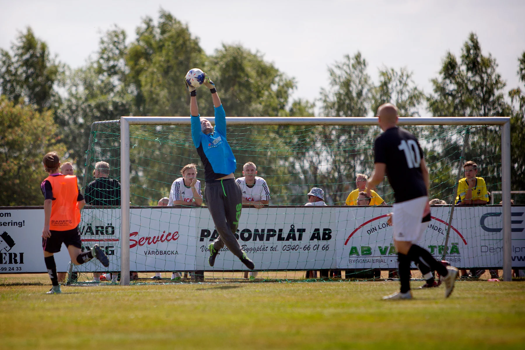 blogg-180707foretagsfotbollen7.jpg