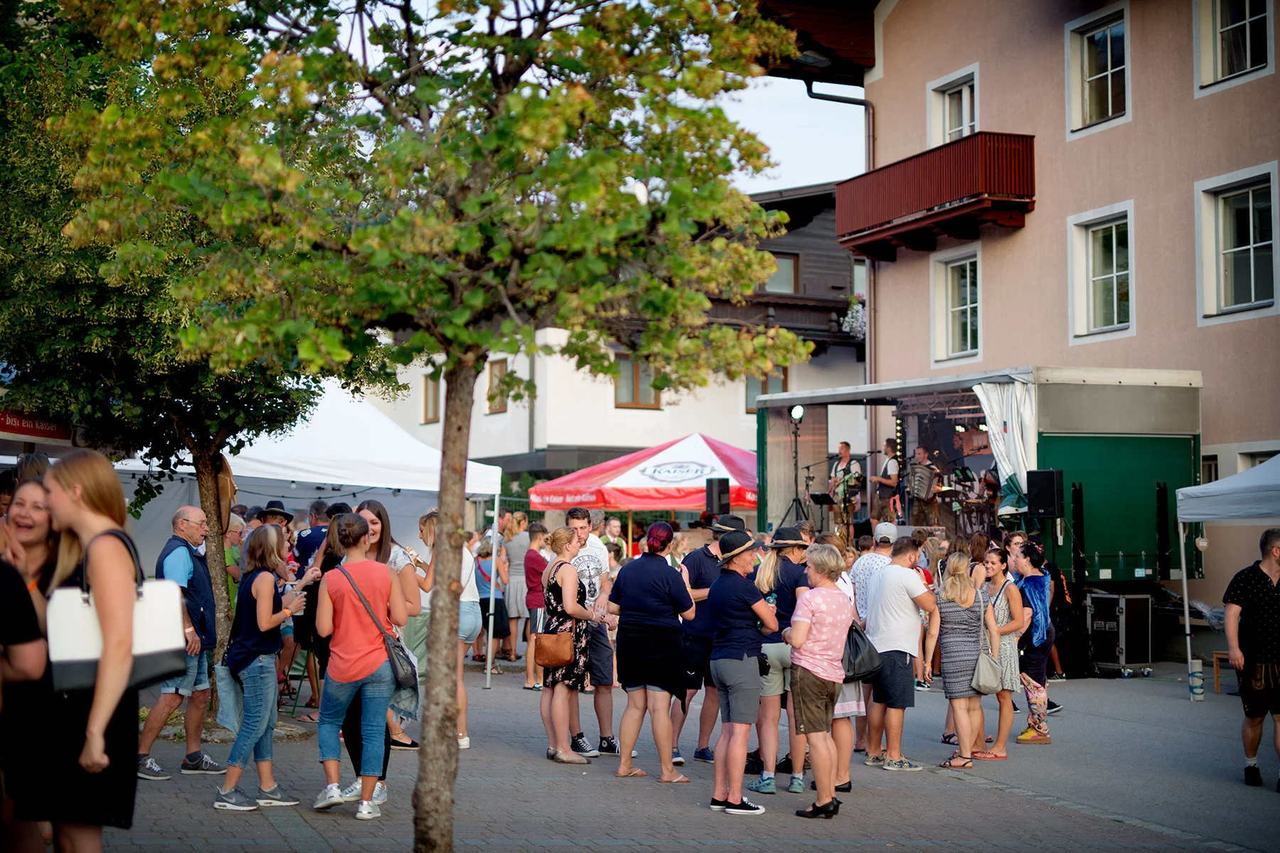 blogg-180804marktfest9.jpg