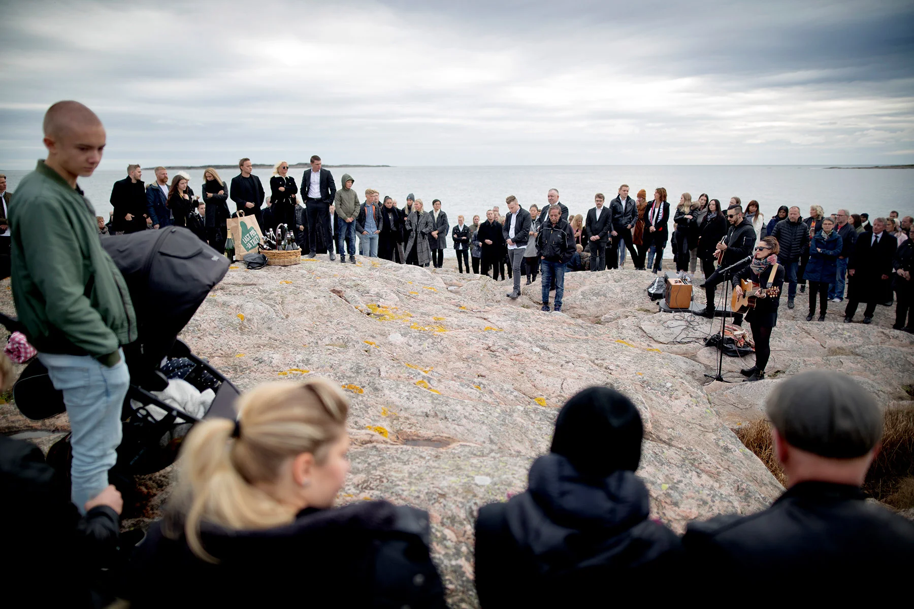 blogg-181006kensbegravning29.jpg
