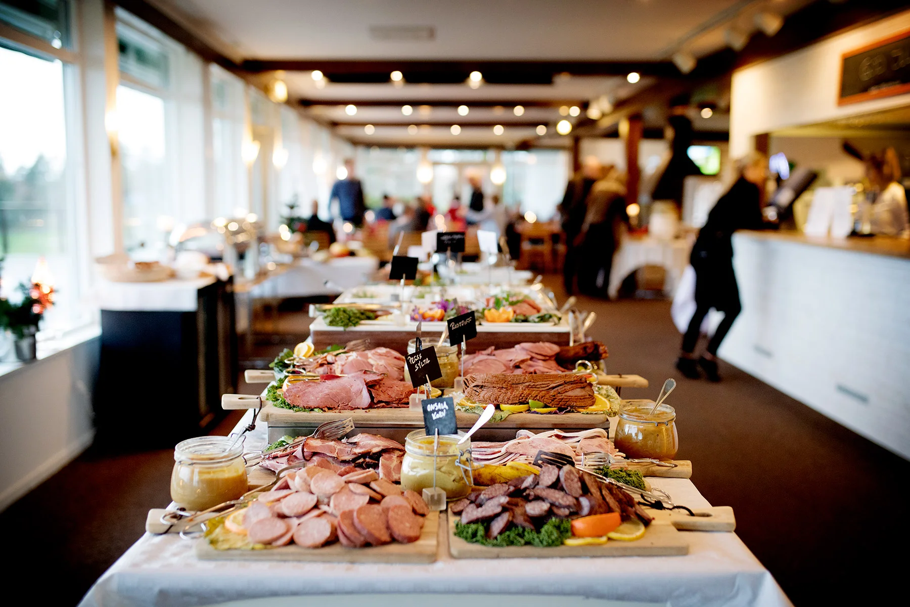 blogg-181209mamma75julbord4.jpg
