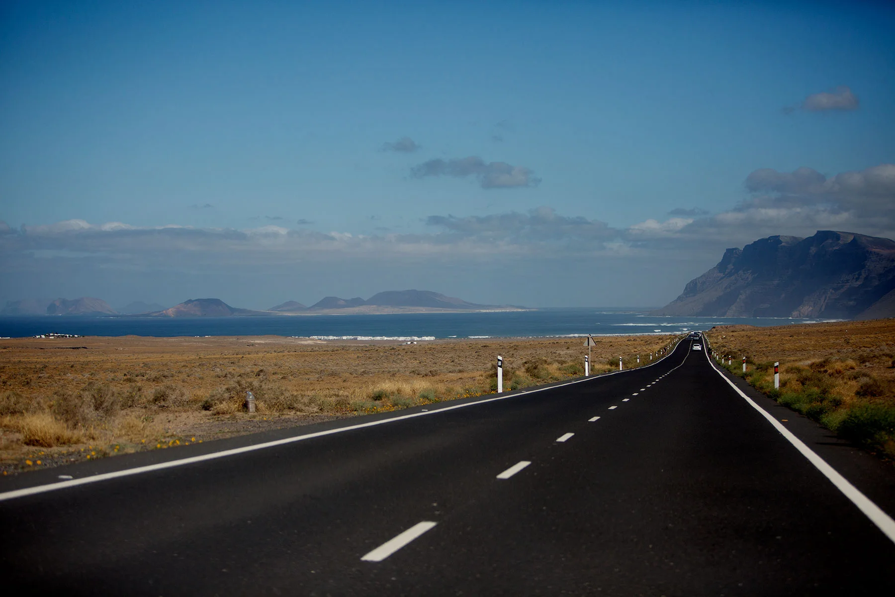 blogg-190207famara1.jpg
