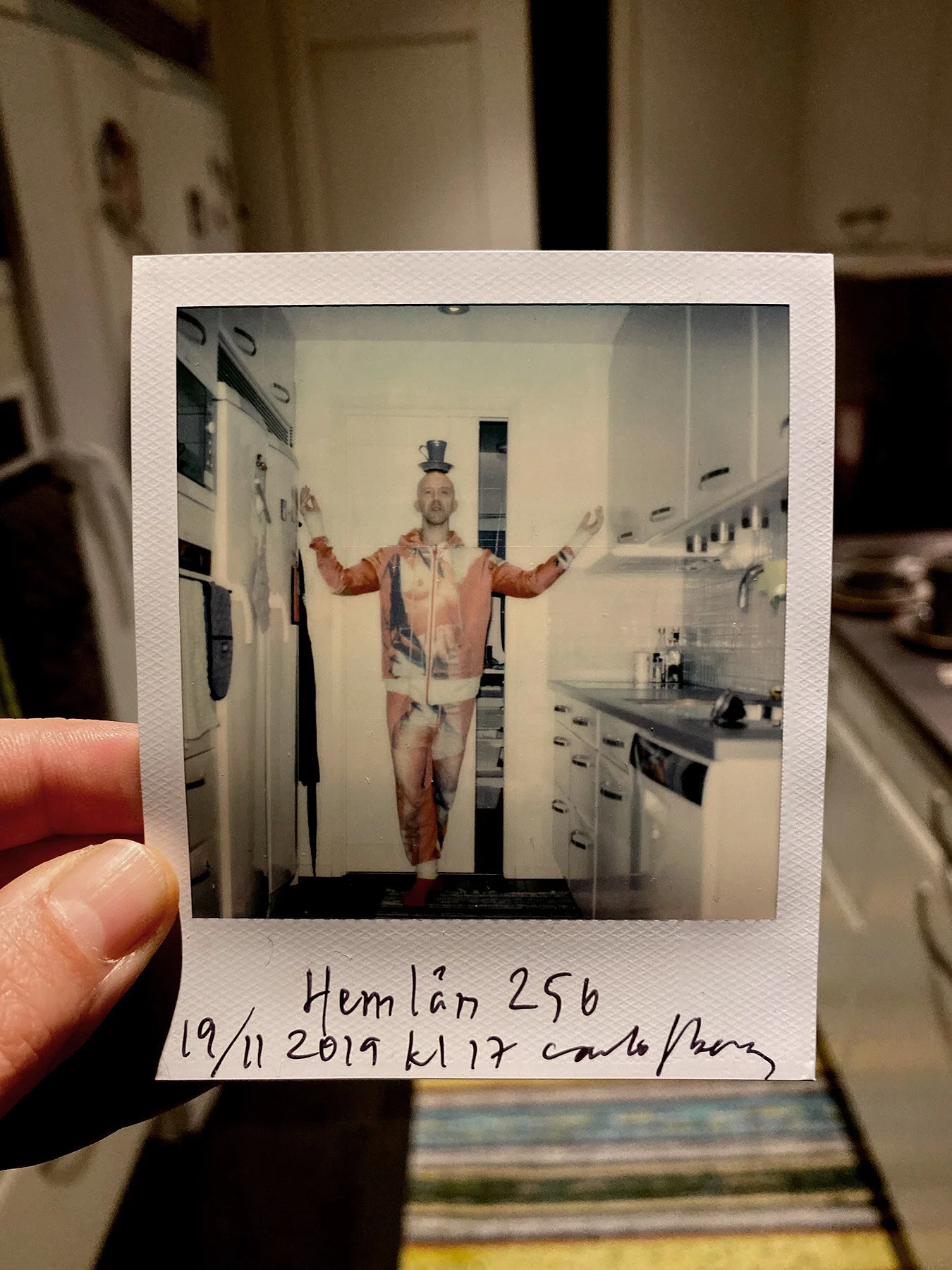 blogg-191119hemmahosdigmedcarlolof4.jpg