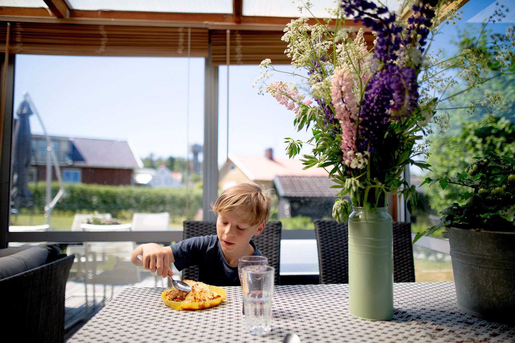 blogg-200608lupinlunch2.jpg