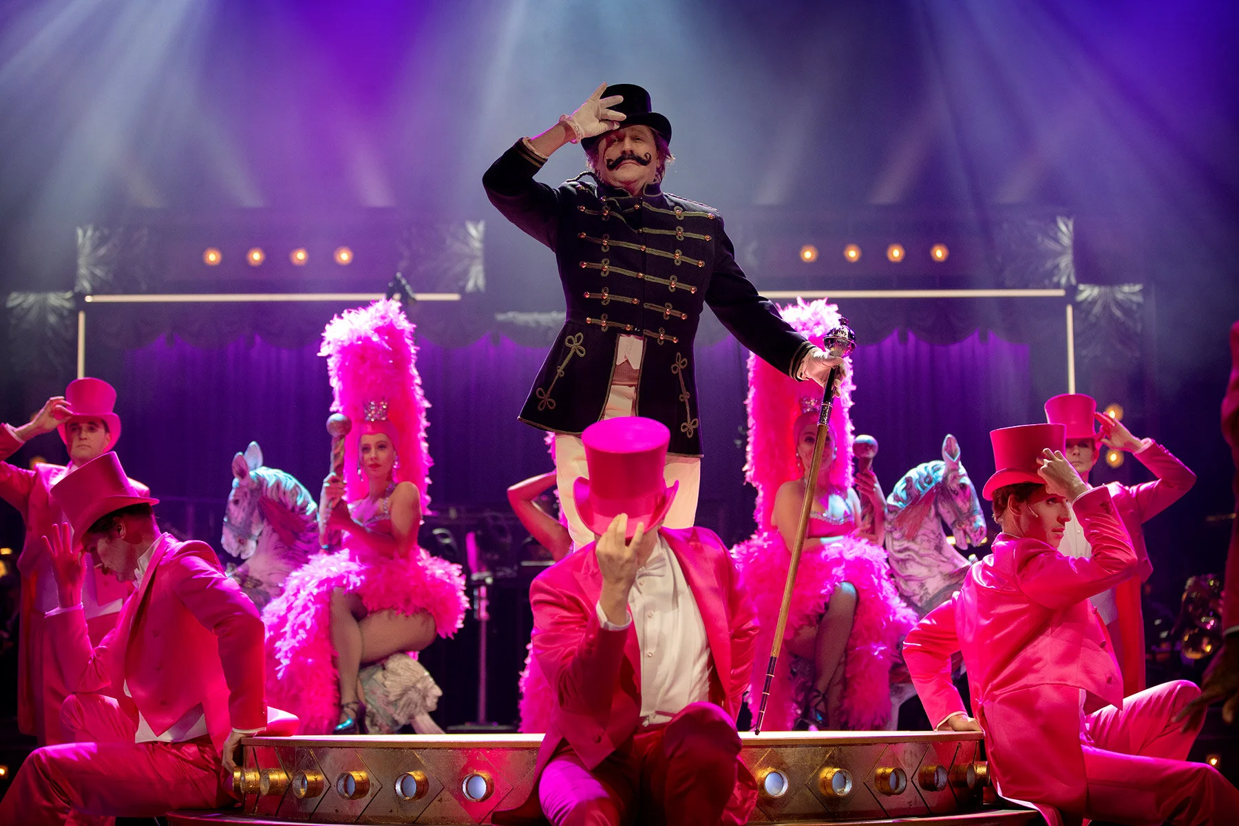 blogg-200828funnygirl1.jpg