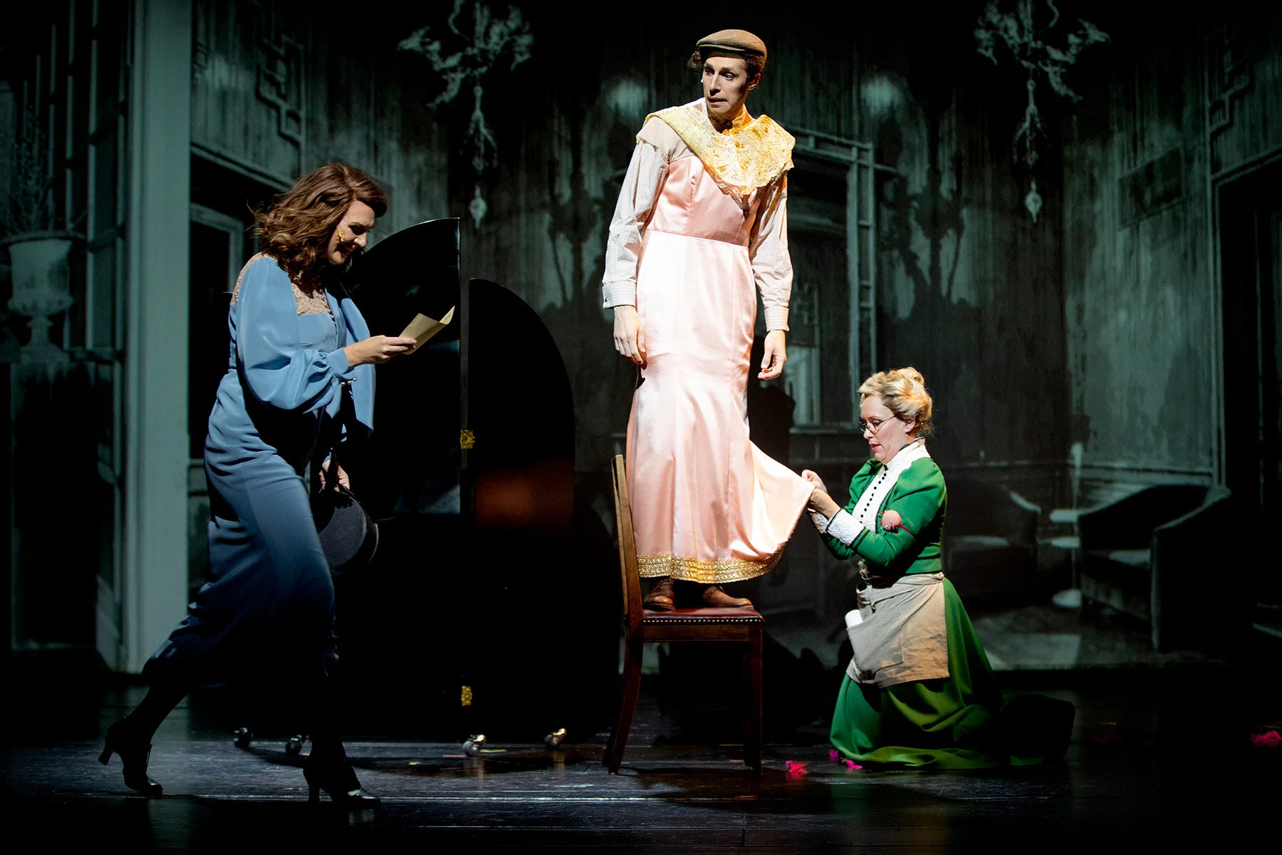blogg-200828funnygirl13.jpg