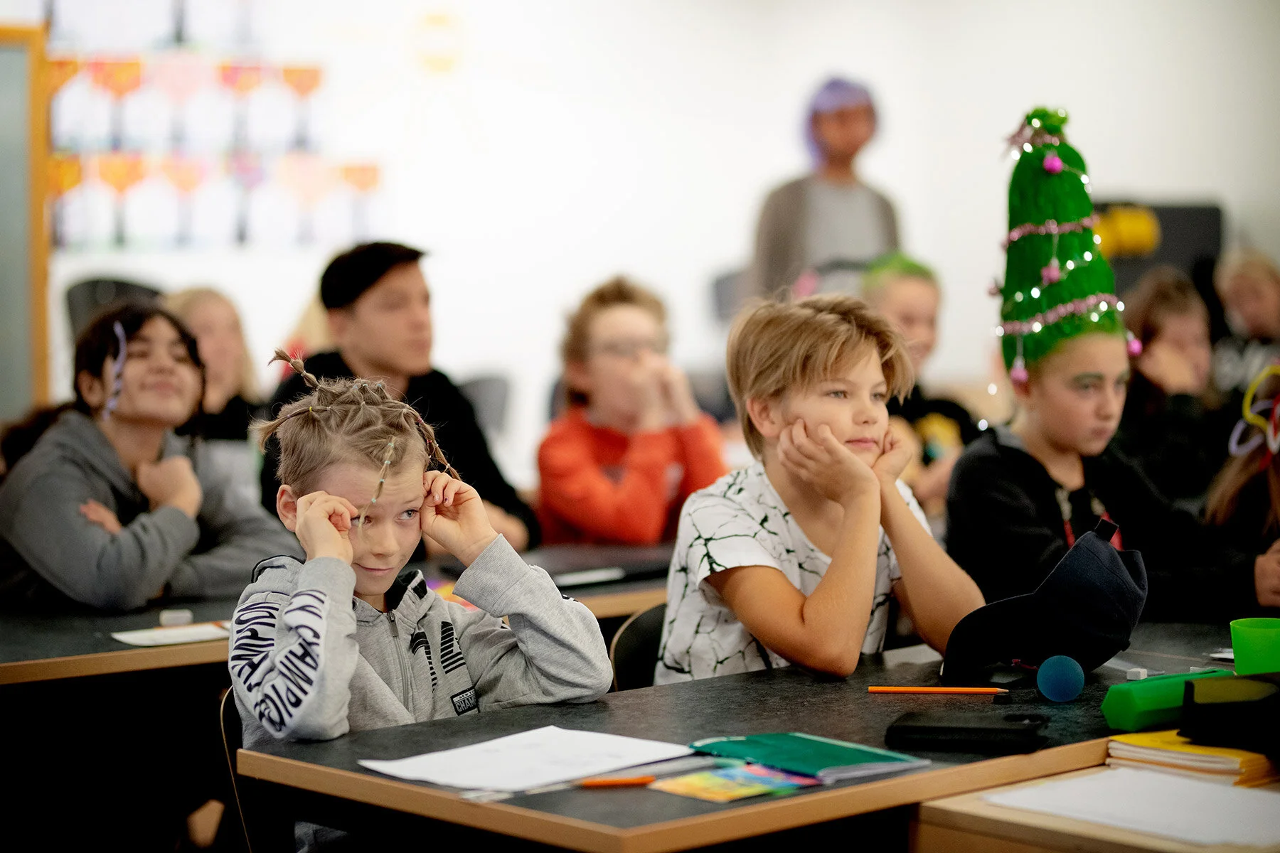 blogg-201023crazyhairdayskolan13.jpg