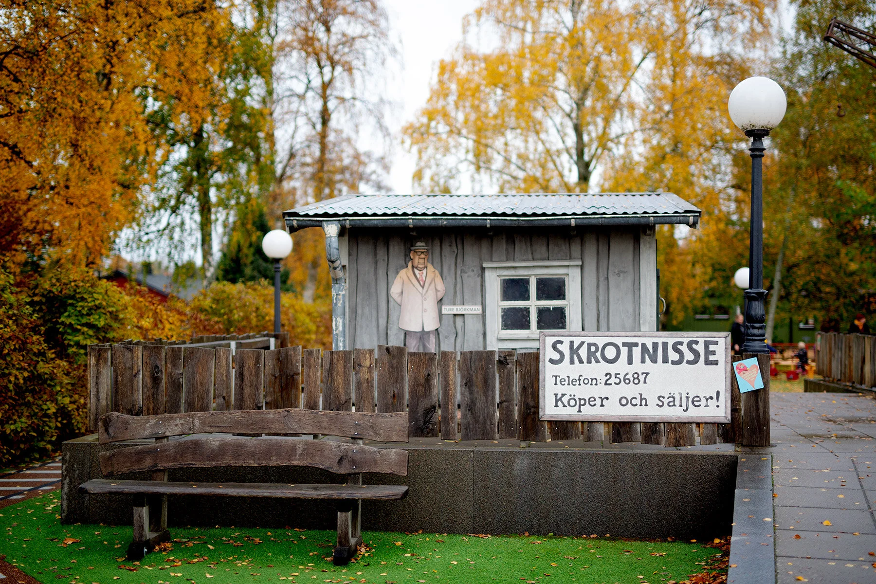 blogg-201026janlooflekplatstrollhattan18.jpg