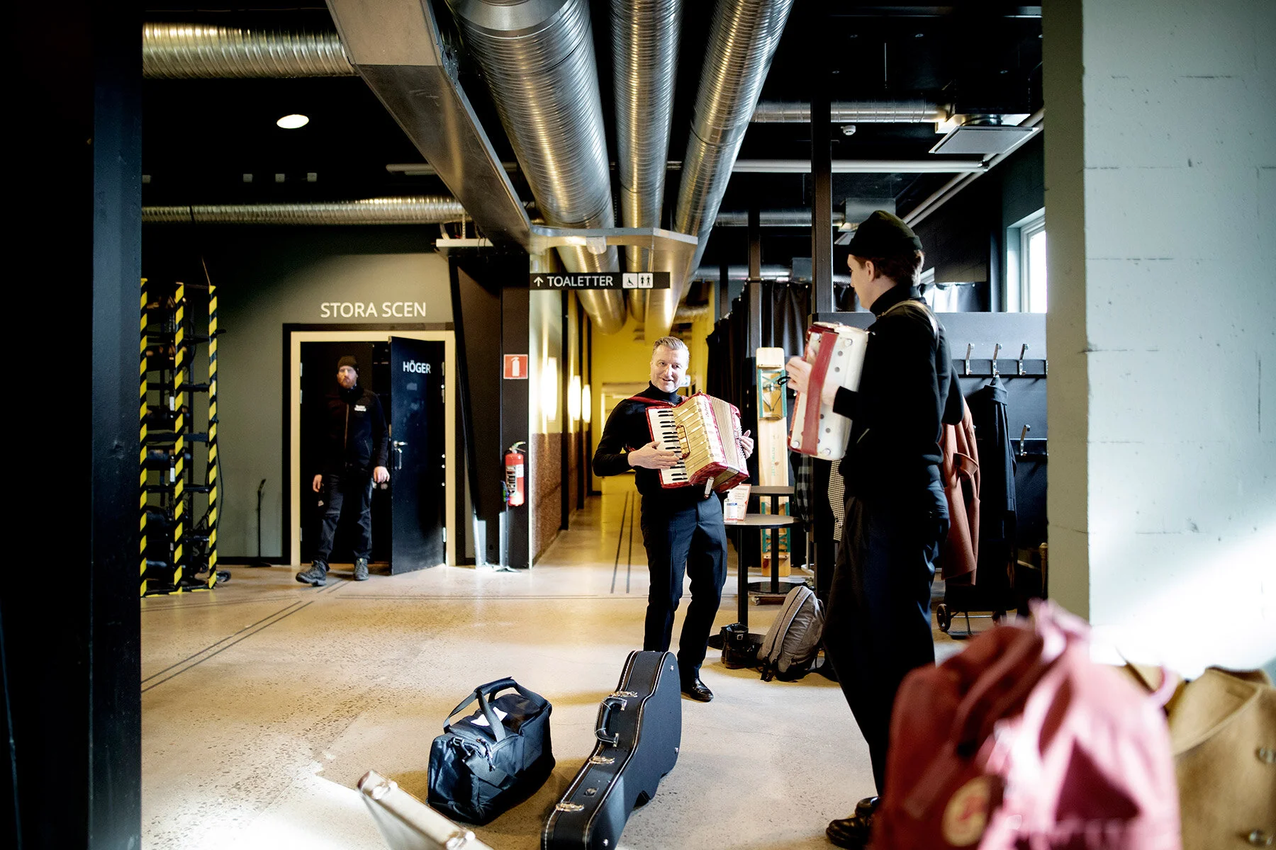 blogg-210310teaterhalland01.jpg