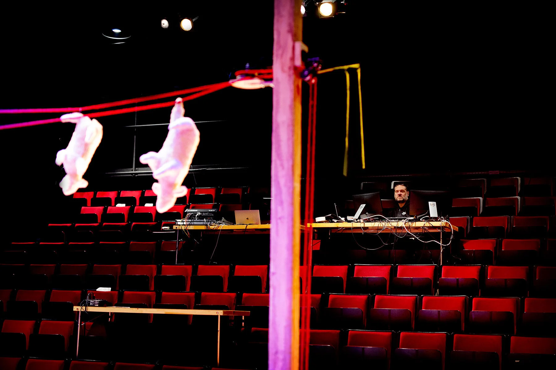 blogg-210310teaterhalland03.jpg