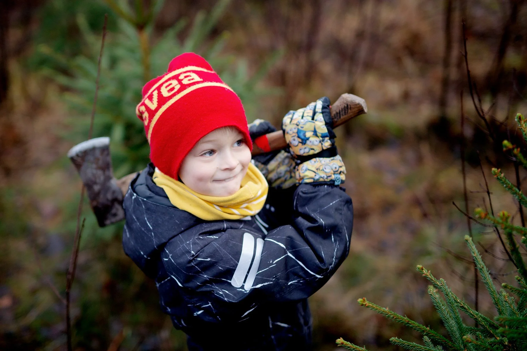 blogg-211218granhuggning4.jpg