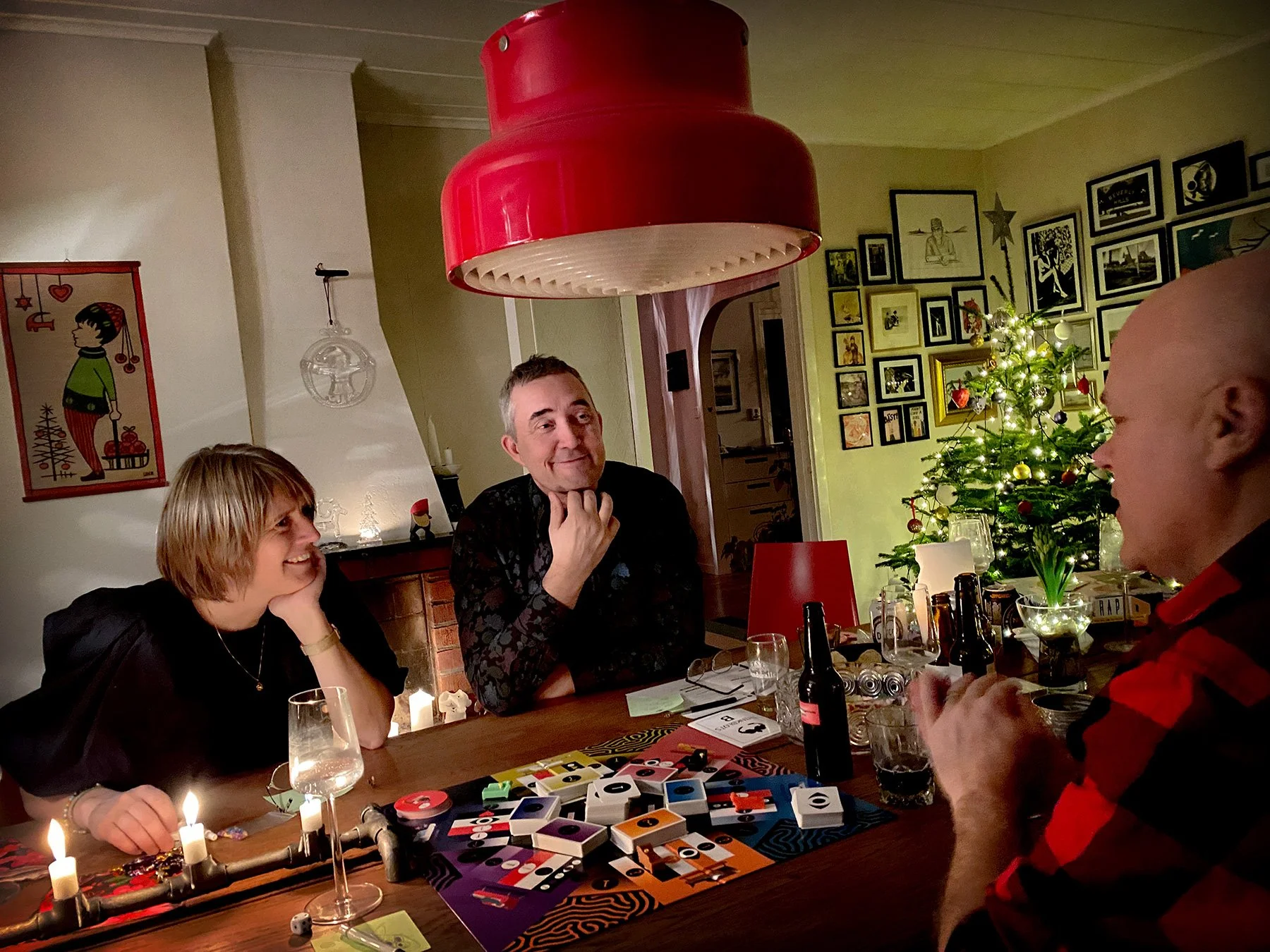 Spelkväll hos Svahns
