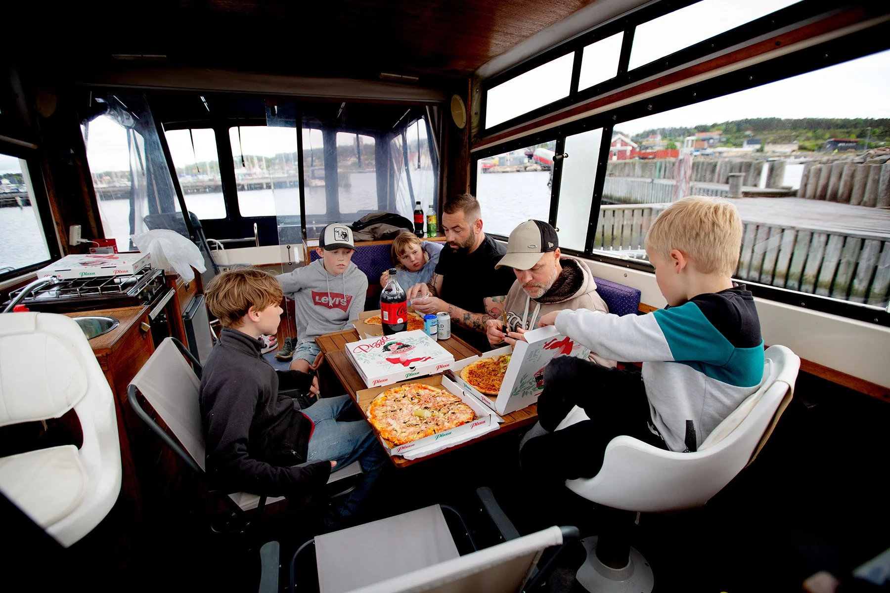 blogg-220521forstabatnattenihamnen9.jpg