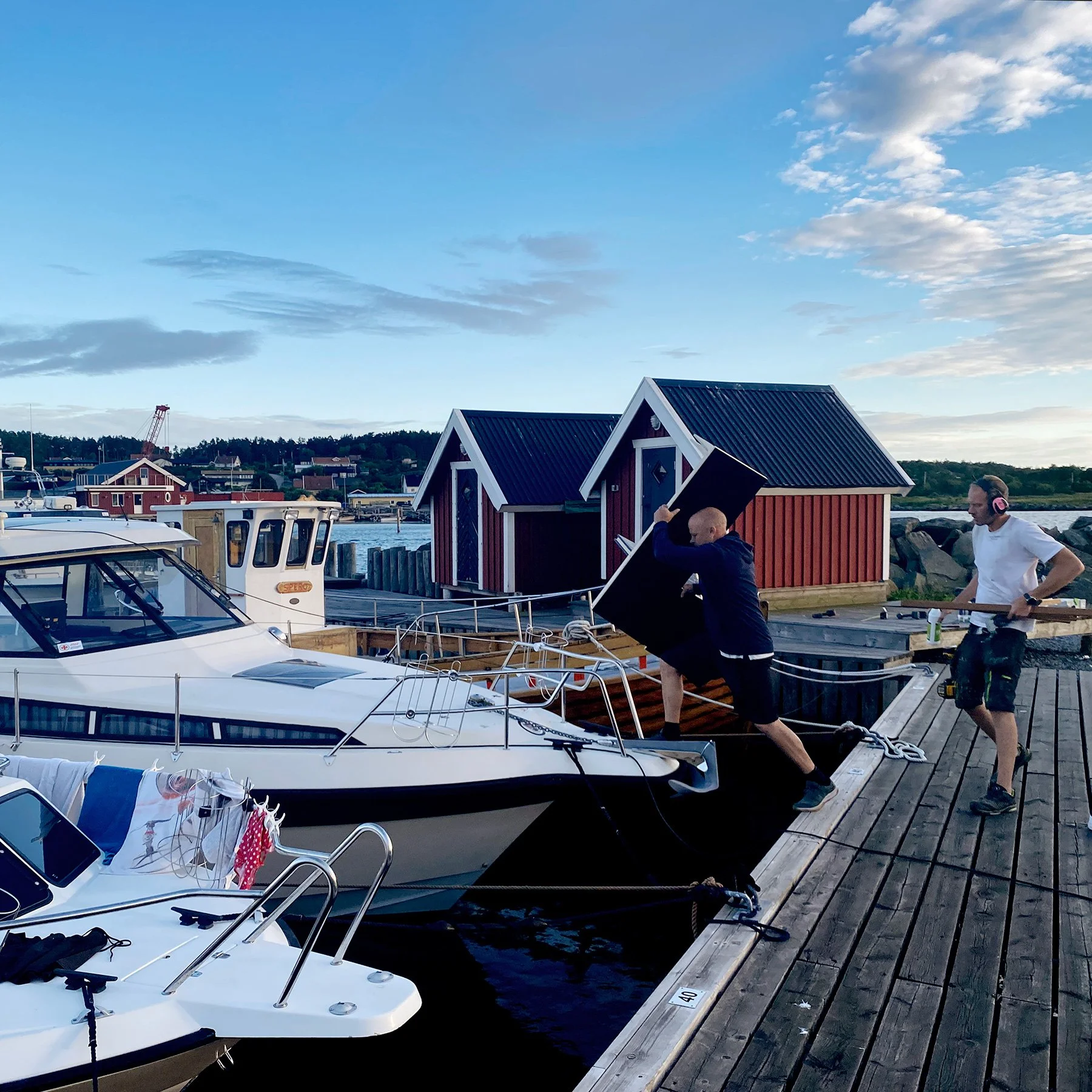 blogg-220621inglundbyggerbatbank7.jpg