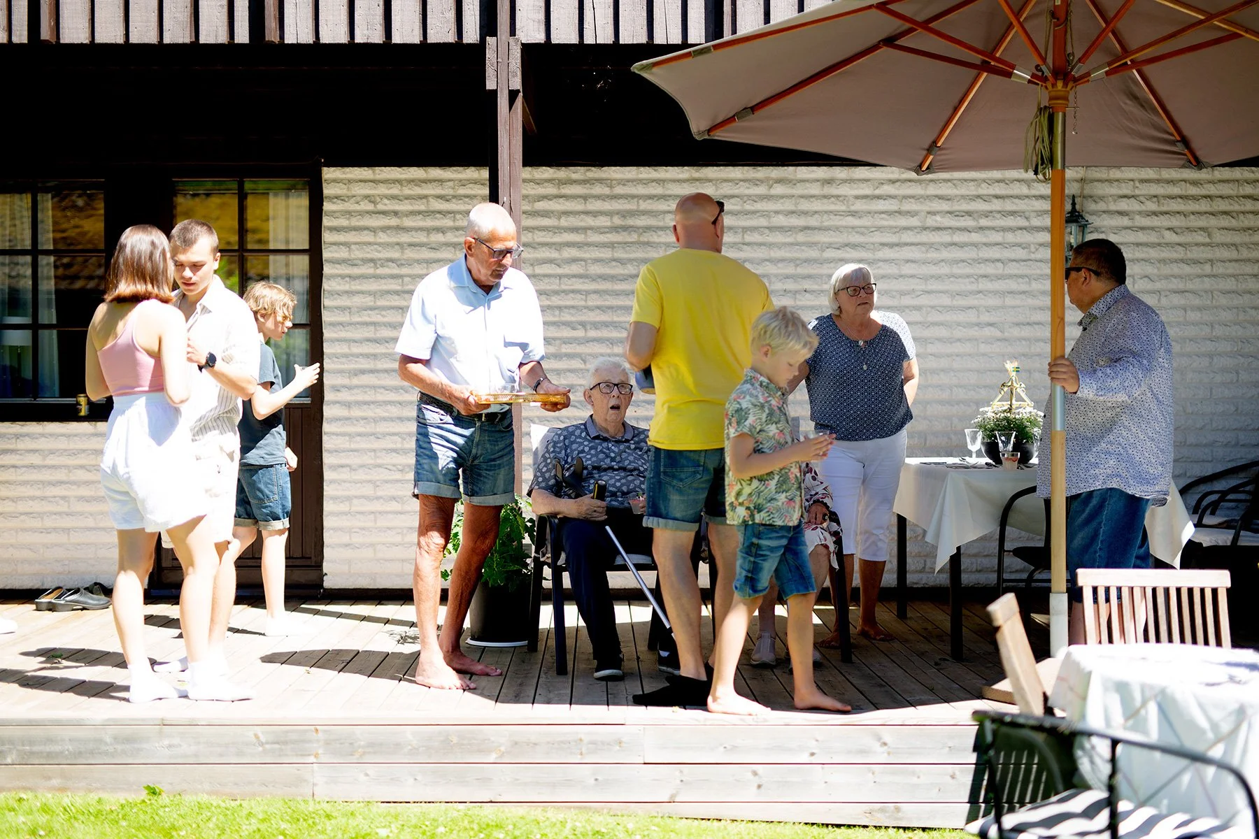 blogg-220624midsommarambjorntorp8.jpg