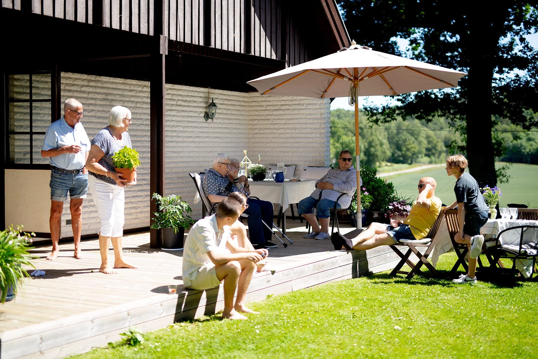blogg-220624midsommarambjorntorp11.jpg