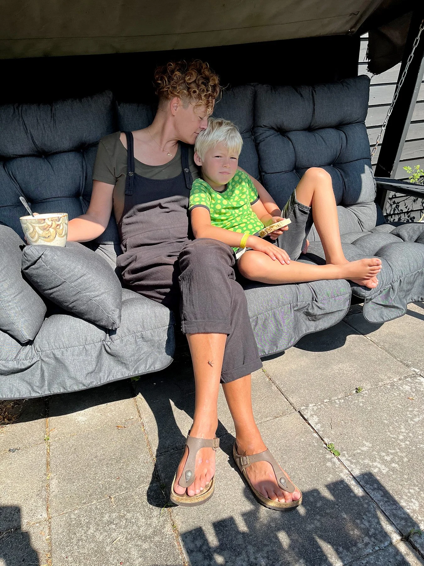 blogg-220731hammockblinningl.jpg