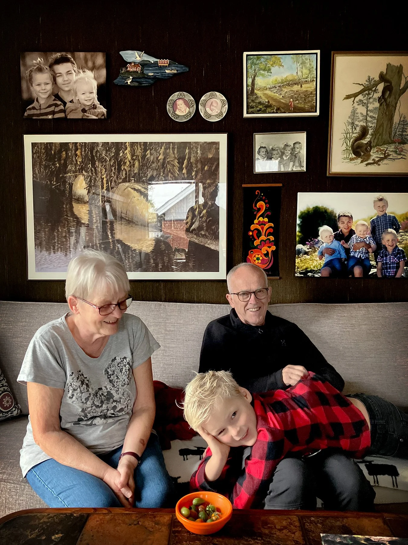blogg-221029mormormorfar2.jpg