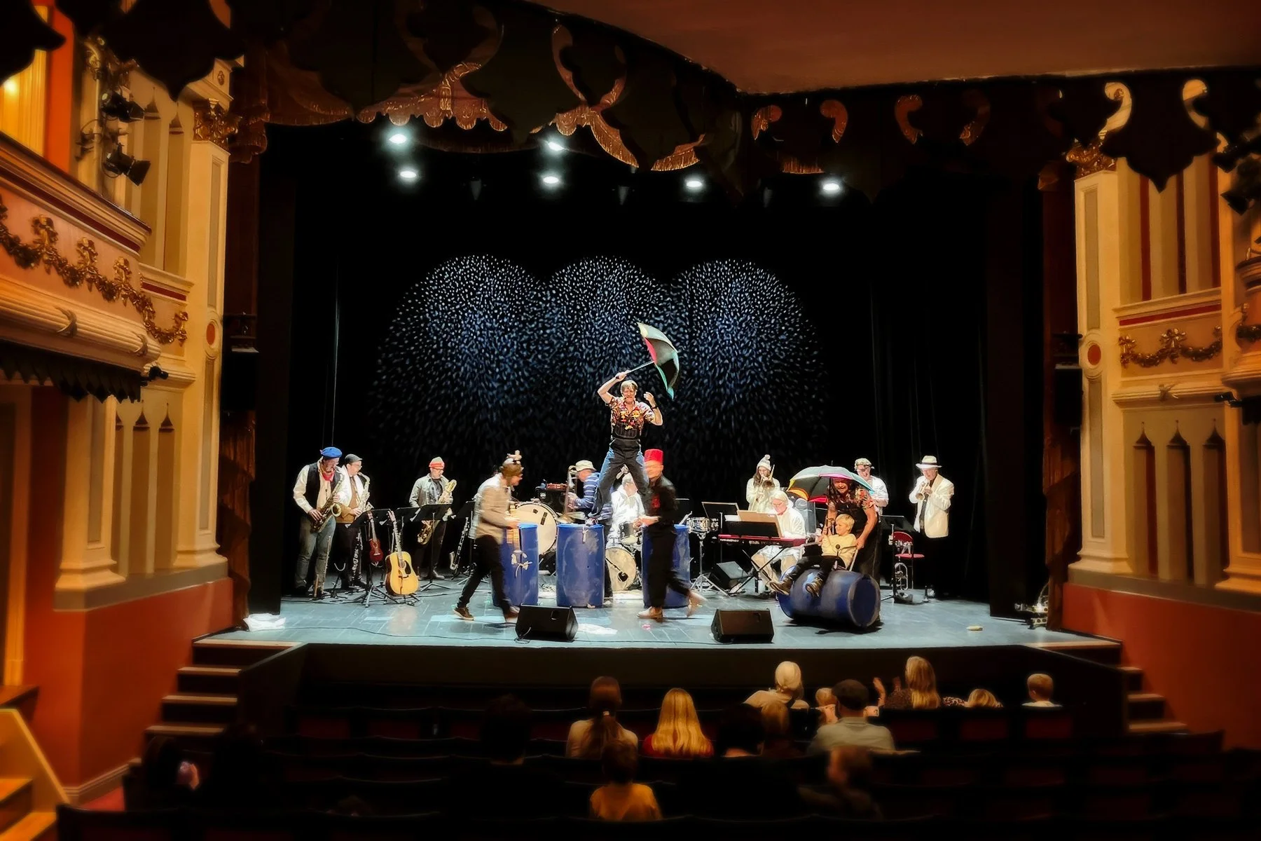 blogg-221119bohuslanbigbandvarbergsteater4.jpg