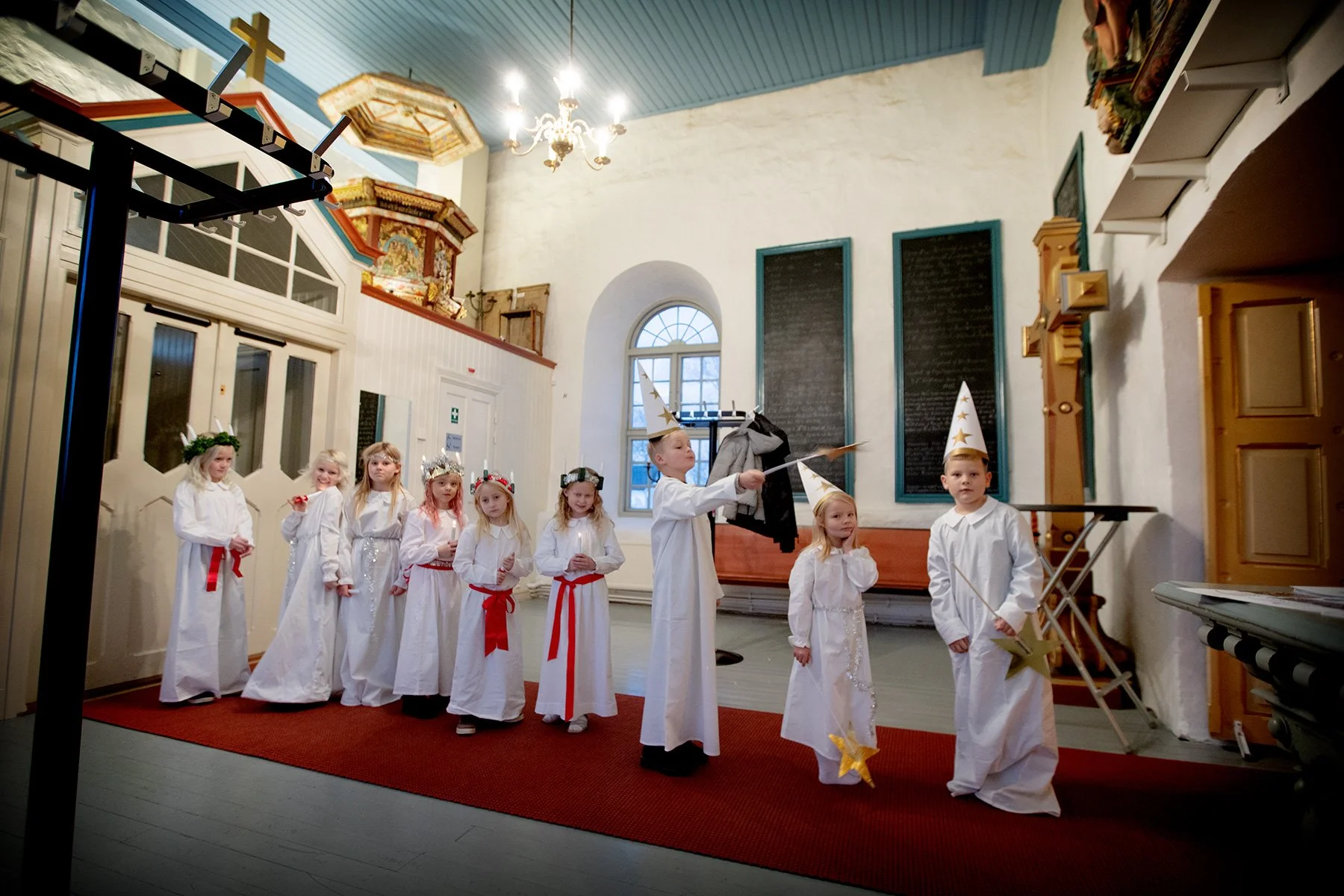 blogg-221211luciaivarokyrka6.jpg