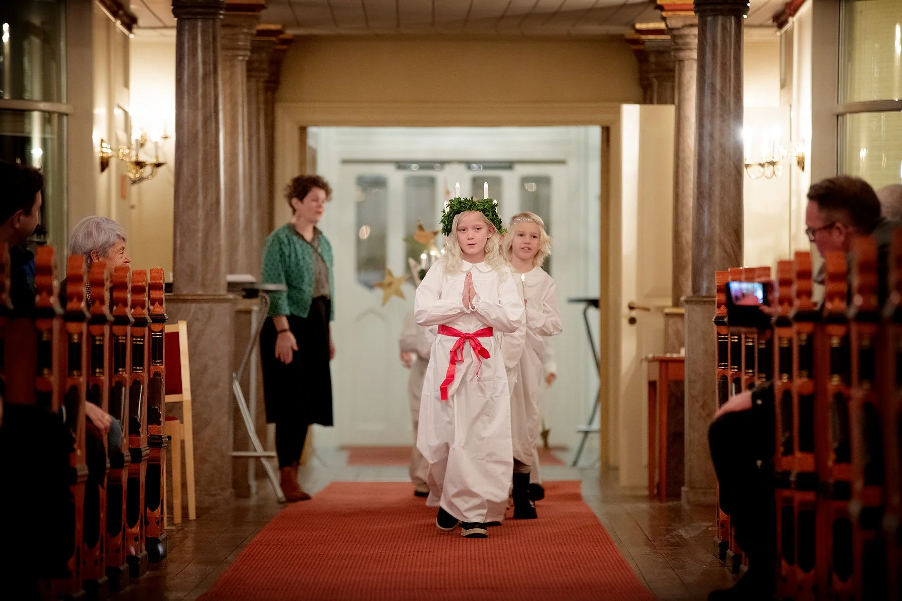 blogg-221211luciaivarokyrka8.jpg