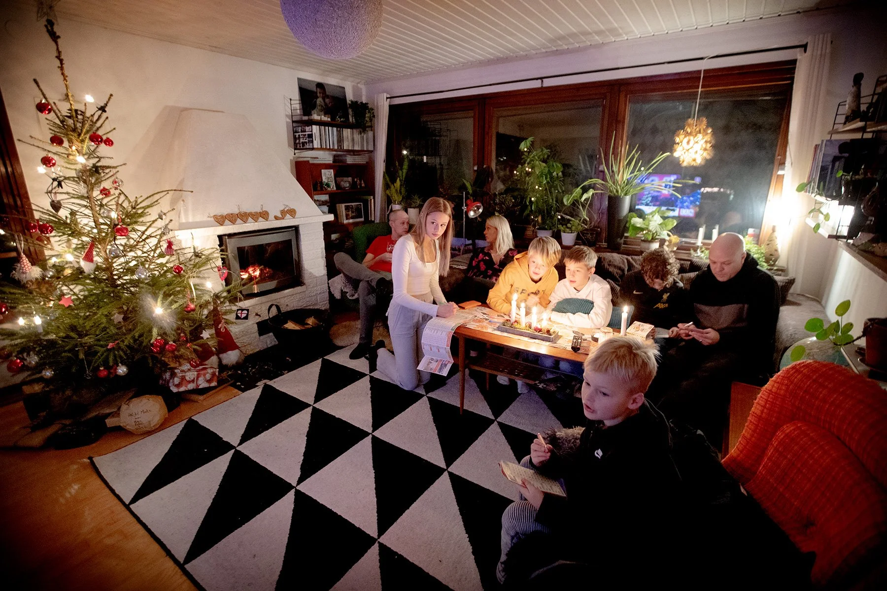 blogg-221223ninamikebingolotto3.jpg