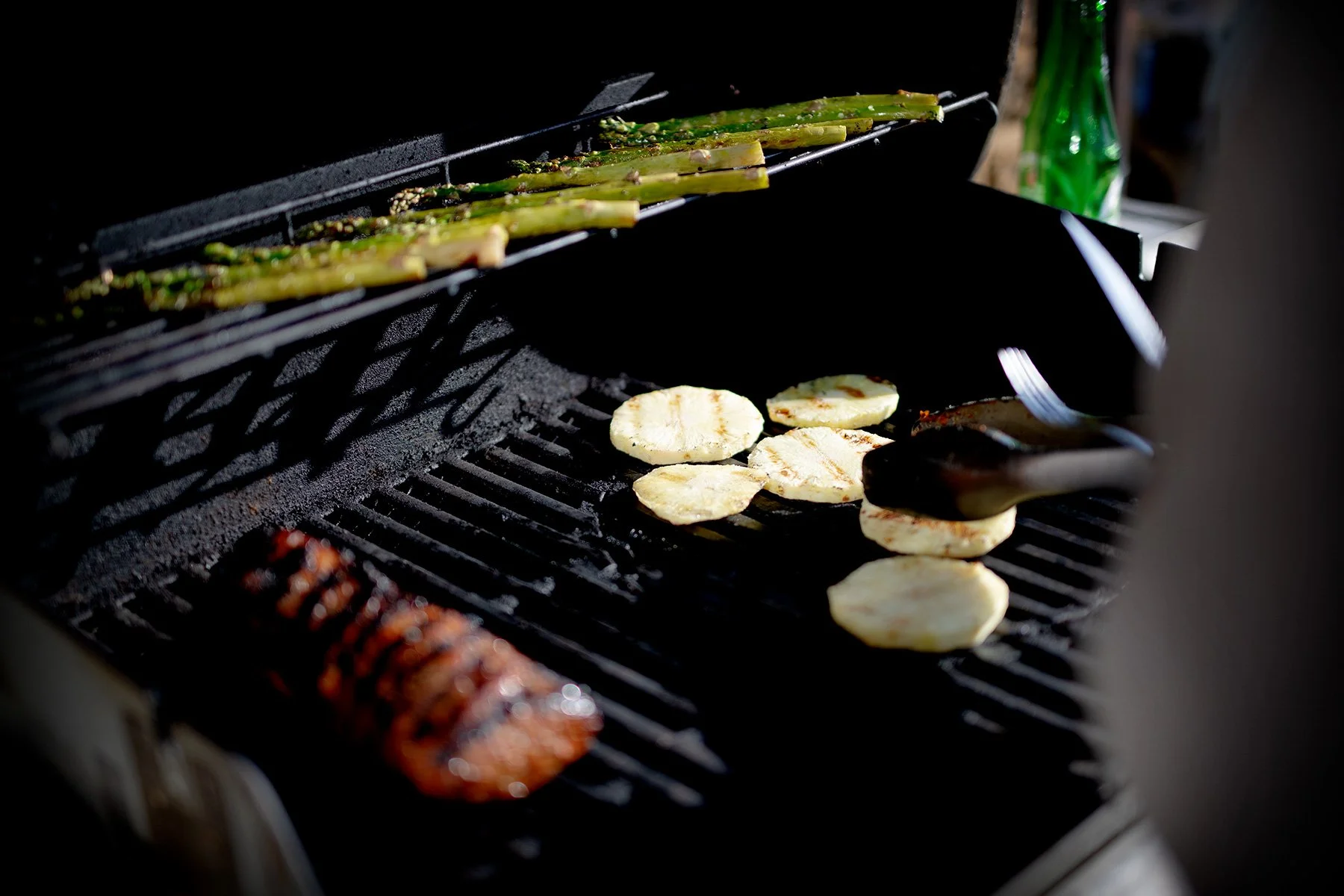 blogg-230427grillatennis2.jpg