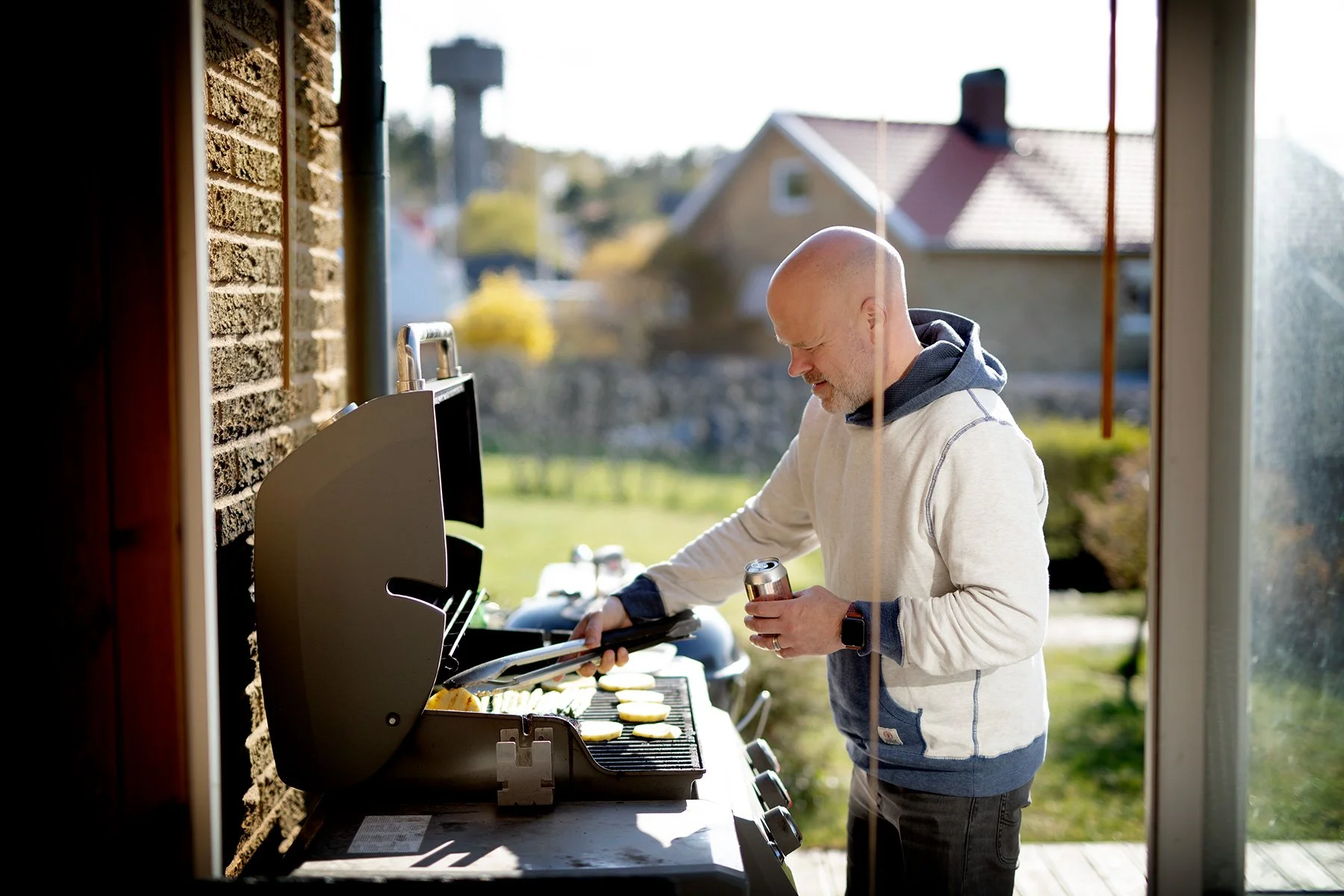 blogg-230427grillatennis1.jpg