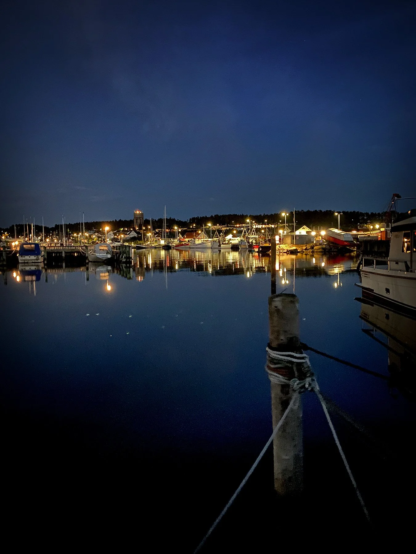 blogg-240601hamnnatt7.jpg