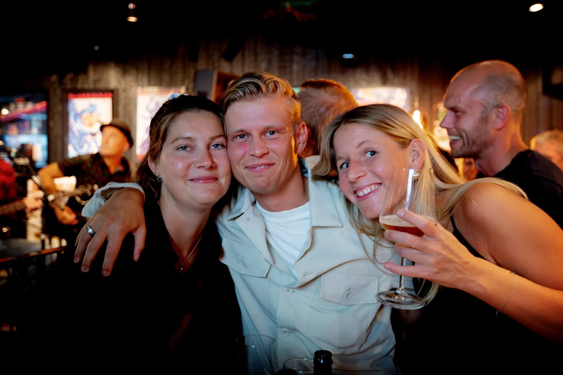 blogg-240830varbergkvall13.jpg